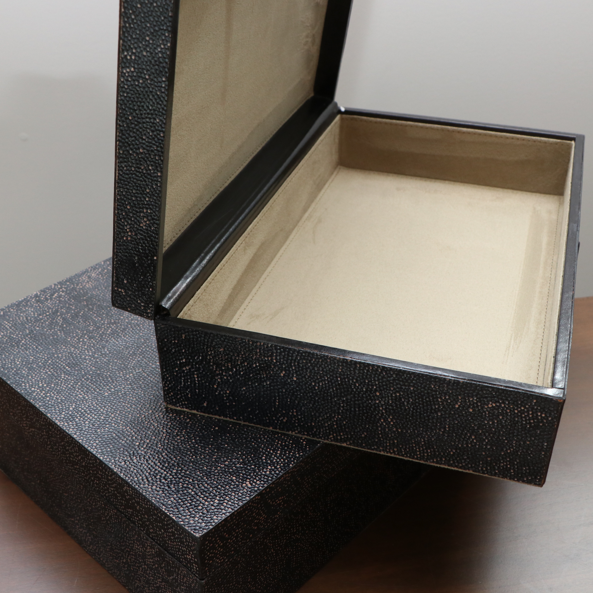 Brass Tone Metal Bowls, Faux Lizard Boxes, and More Décor