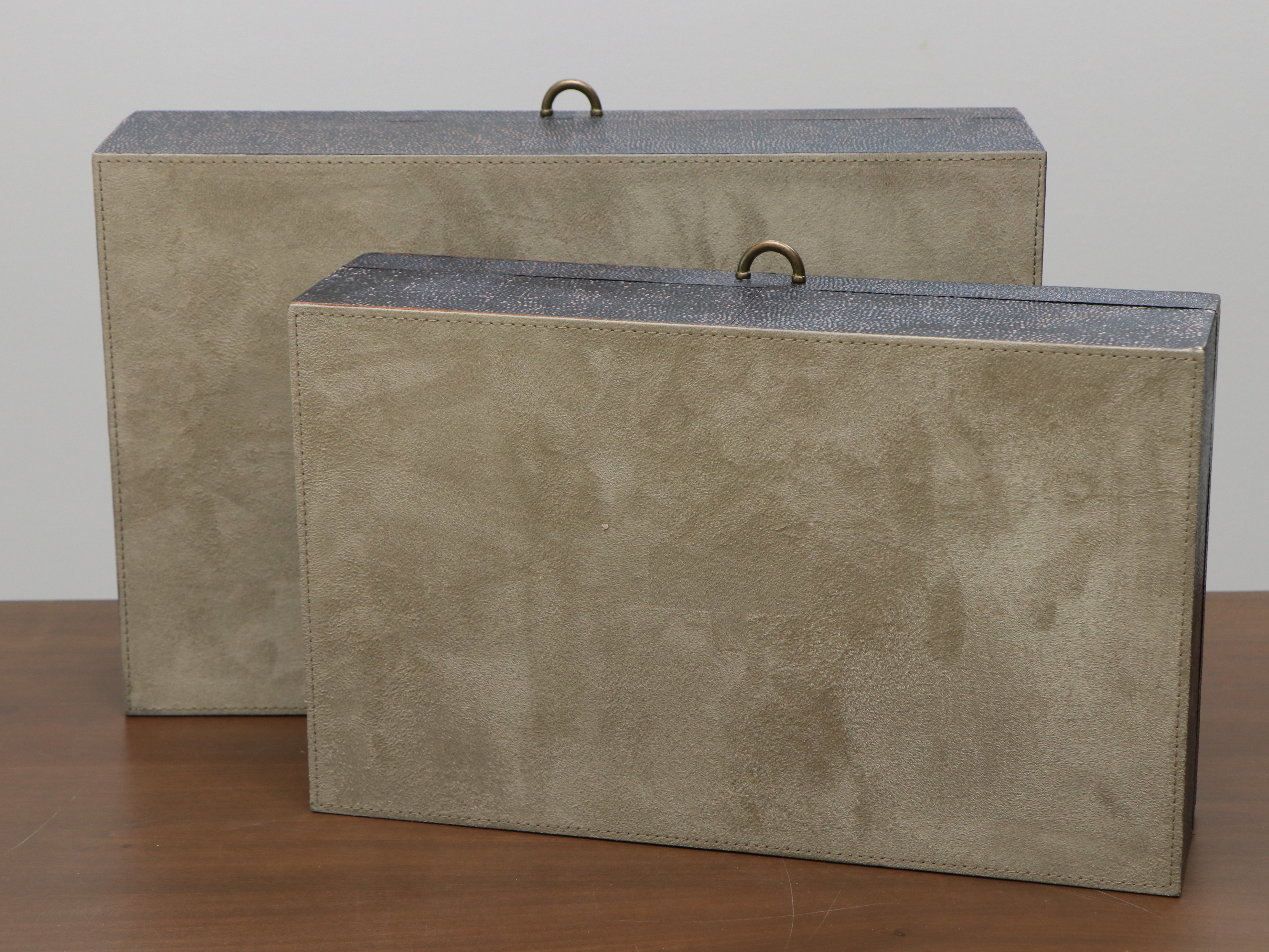 Brass Tone Metal Bowls, Faux Lizard Boxes, and More Décor