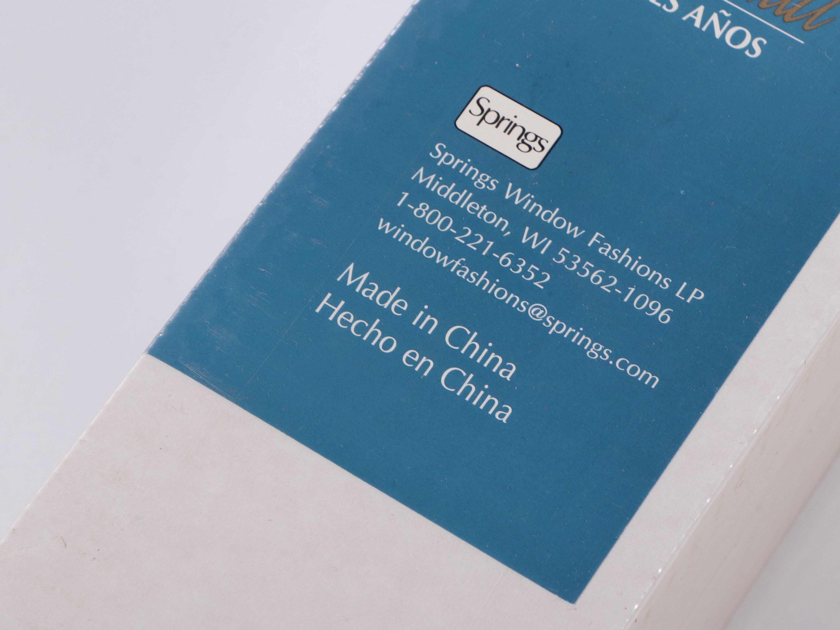 Bali English Channel White Grab-n-Go 84" Vertical Patio Door Blind