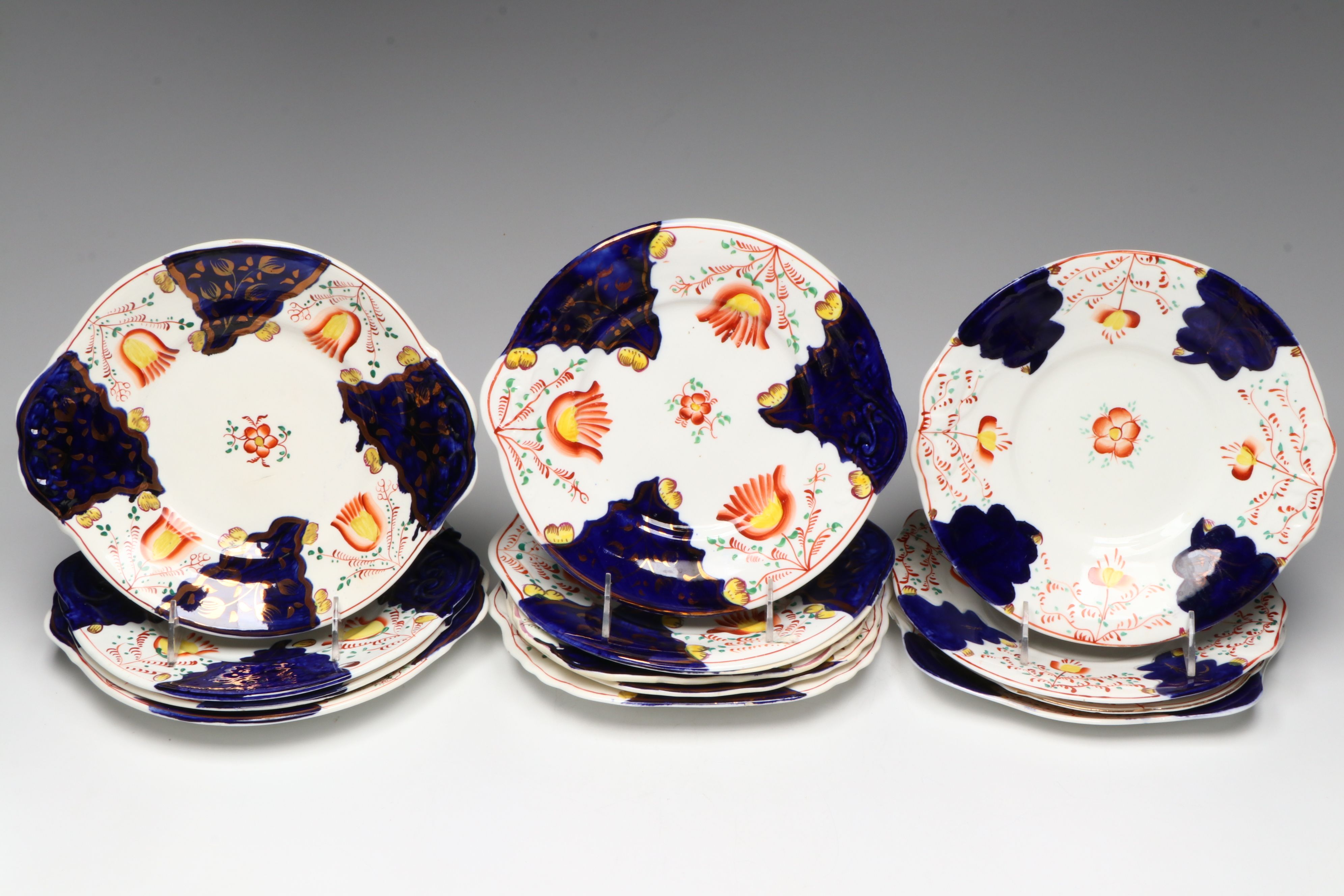 English Gaudy Welsh Tulip Dinnerware and Serving Pieces
