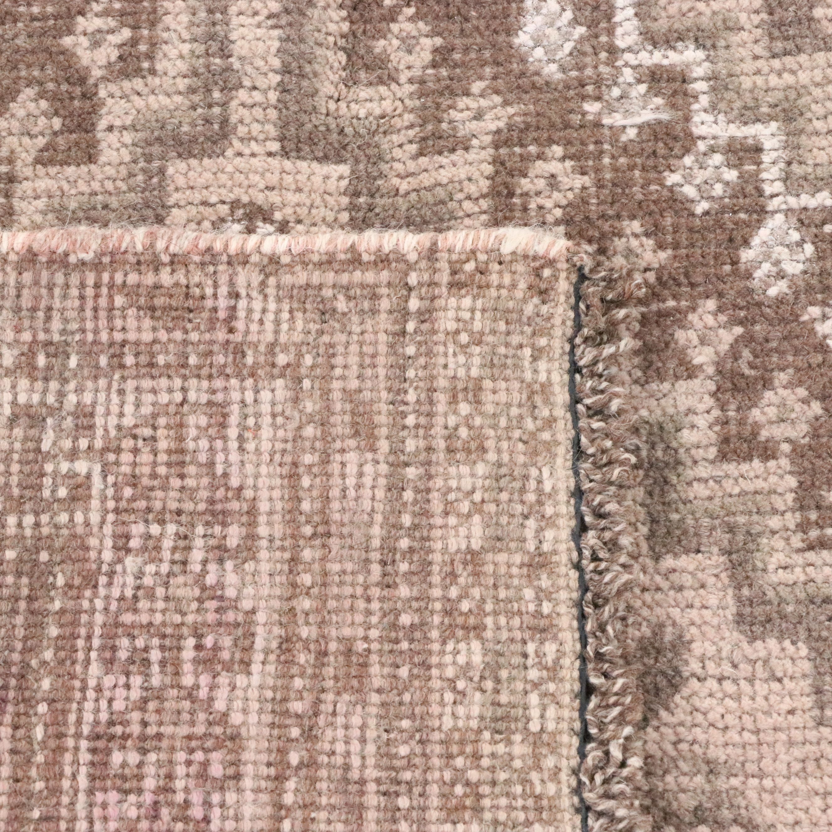 4'10 x 8'8 Hand-Knotted Persian Yalameh Area Rug