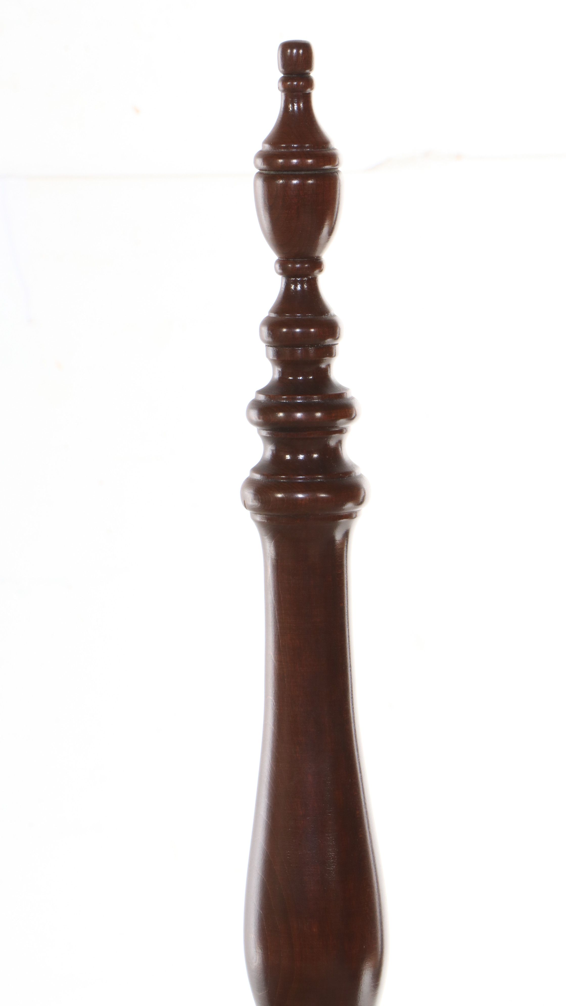 Pennsylvania House American Colonial Style Cherry King Size and Nightstand