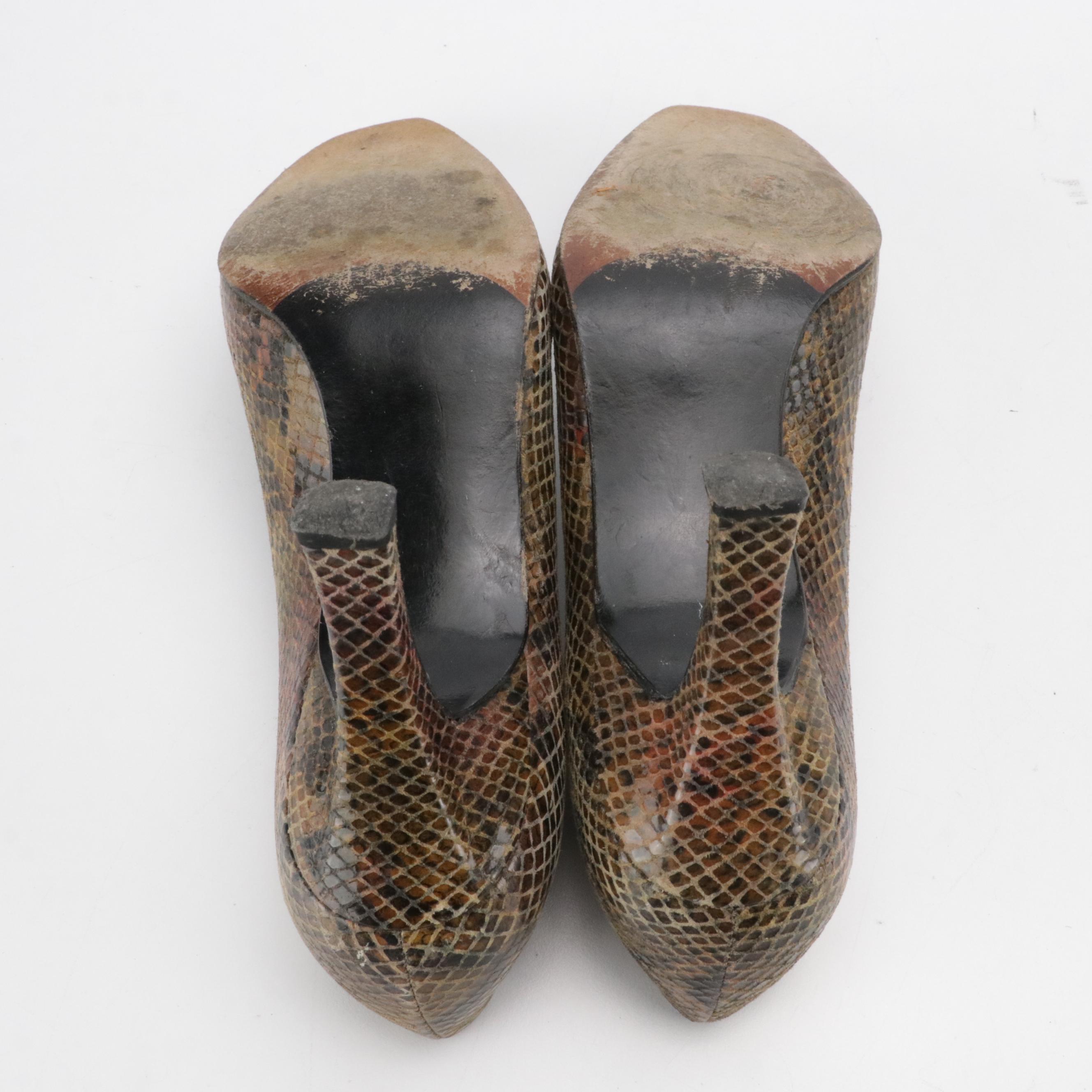 Stuart Weitzman Snakeskin Embossed Leather Pumps