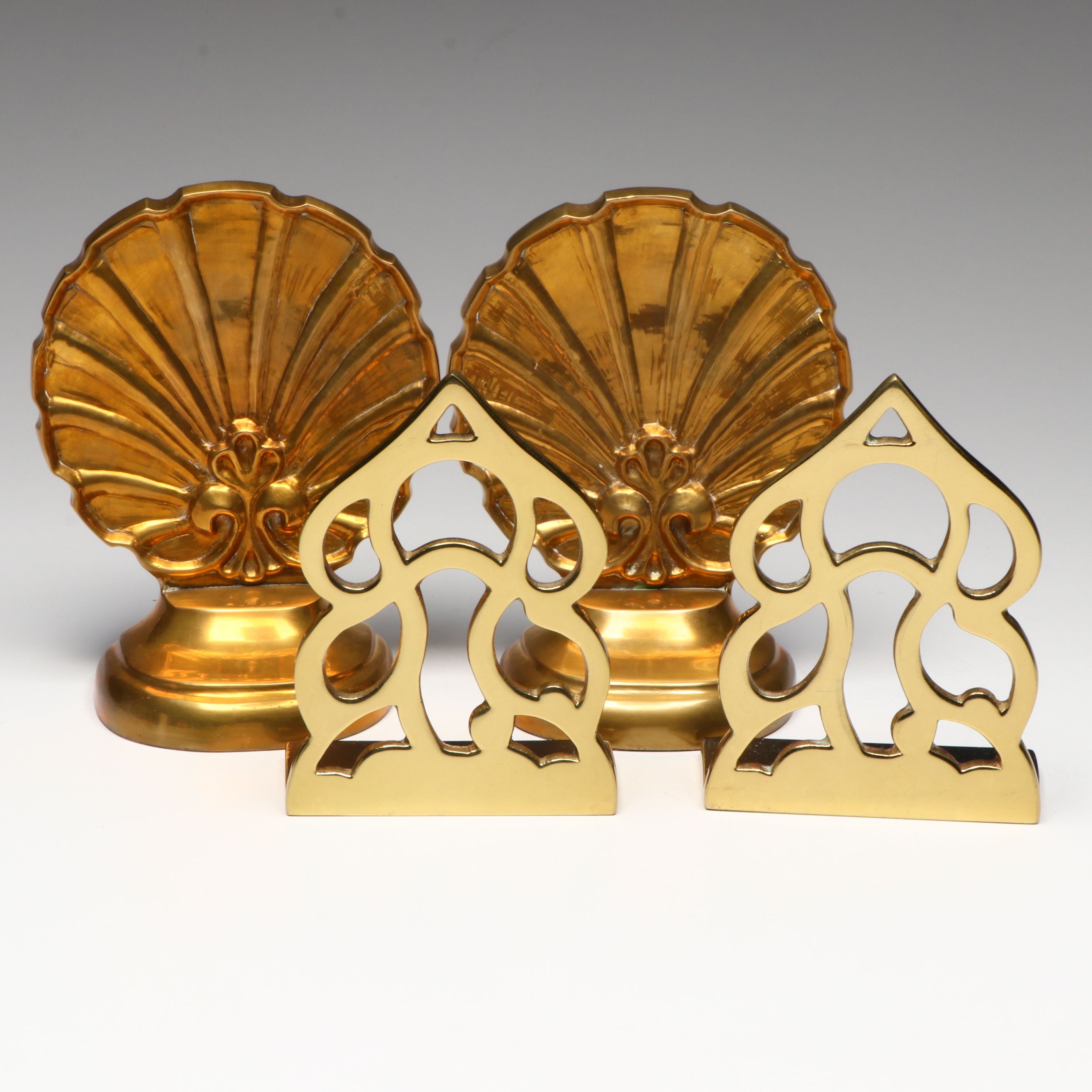 Monticello and Clam Shell Brass Bookends
