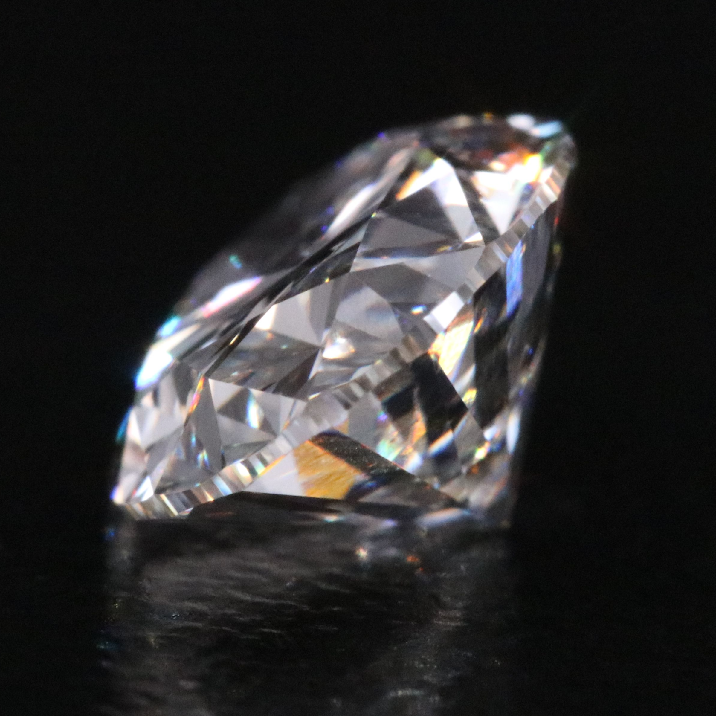 Loose 1.90 CT Lab Grown Diamond with IGI Report
