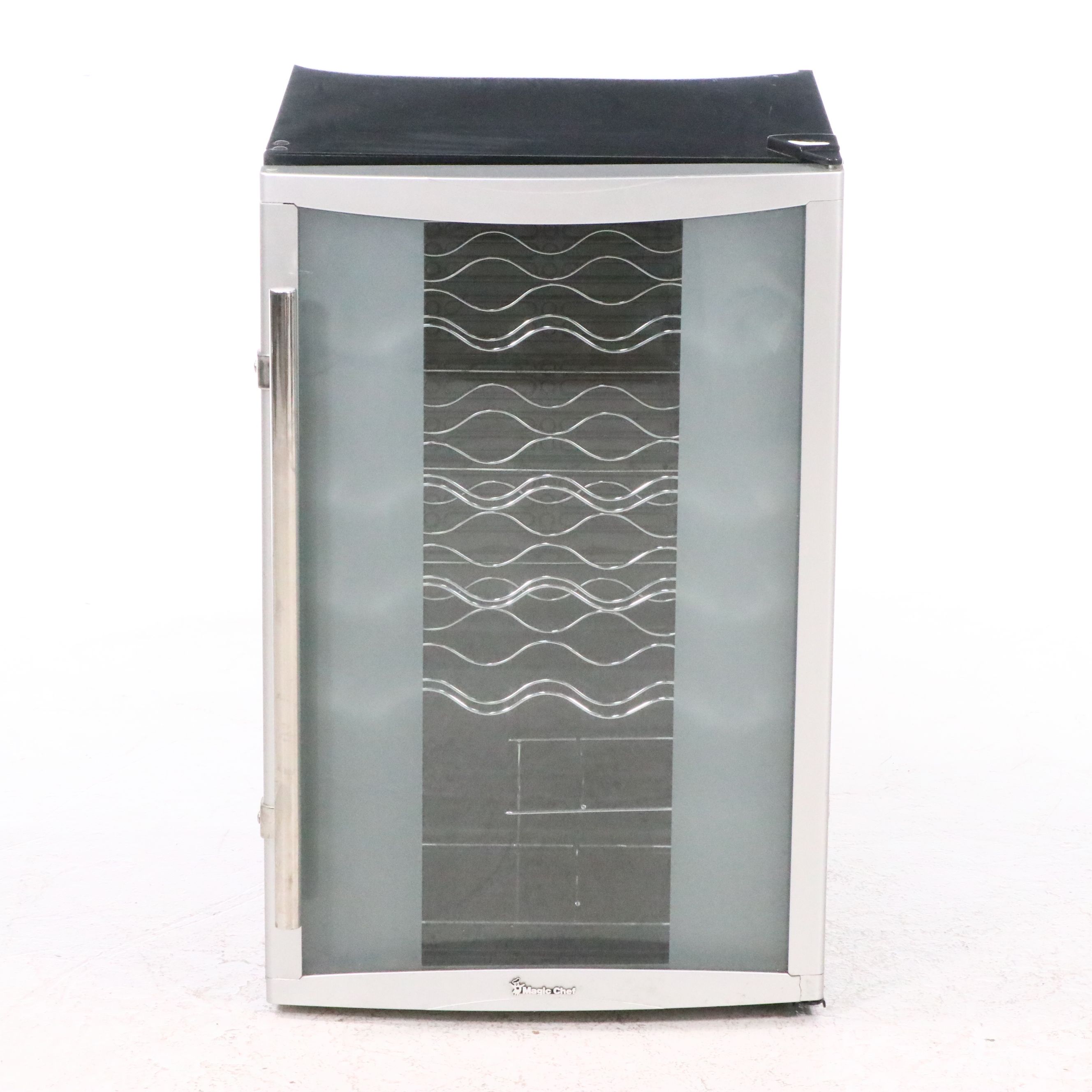 Magic Chef 45-Bottle Freestanding Wine Chiller