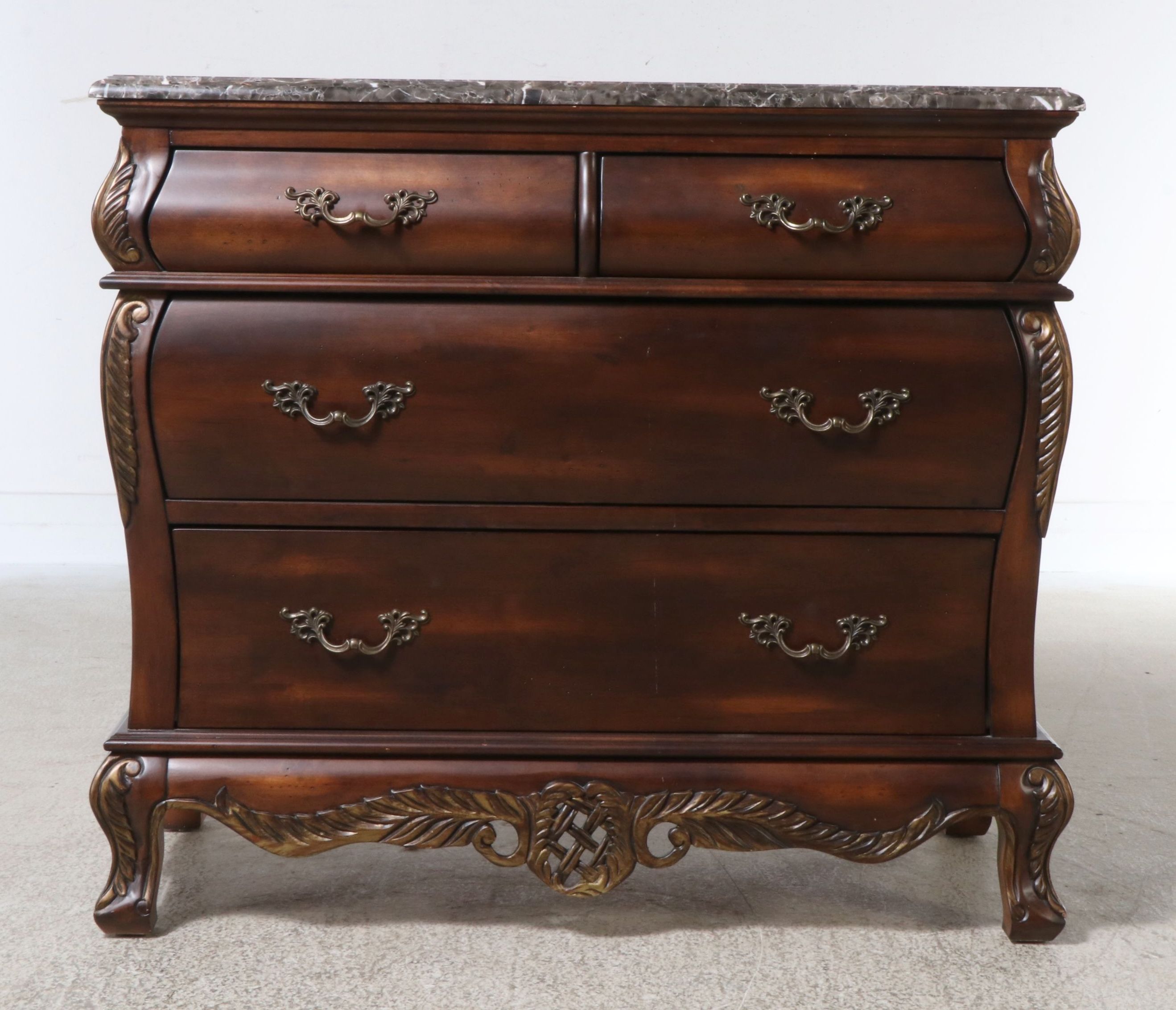 Baroque Style Chest of Drawers with Wall Mirror