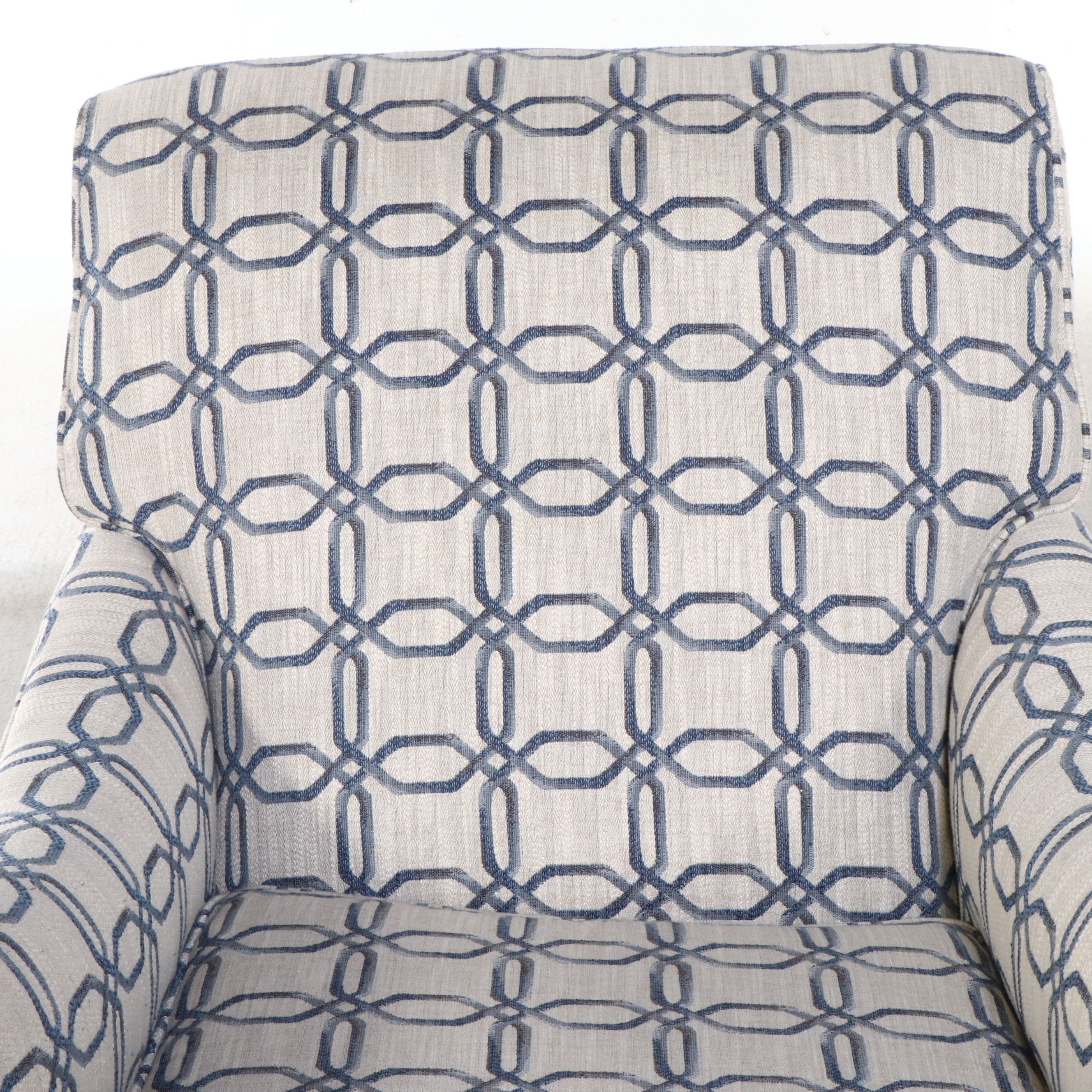 Havertys Furniture Swivel Armchair