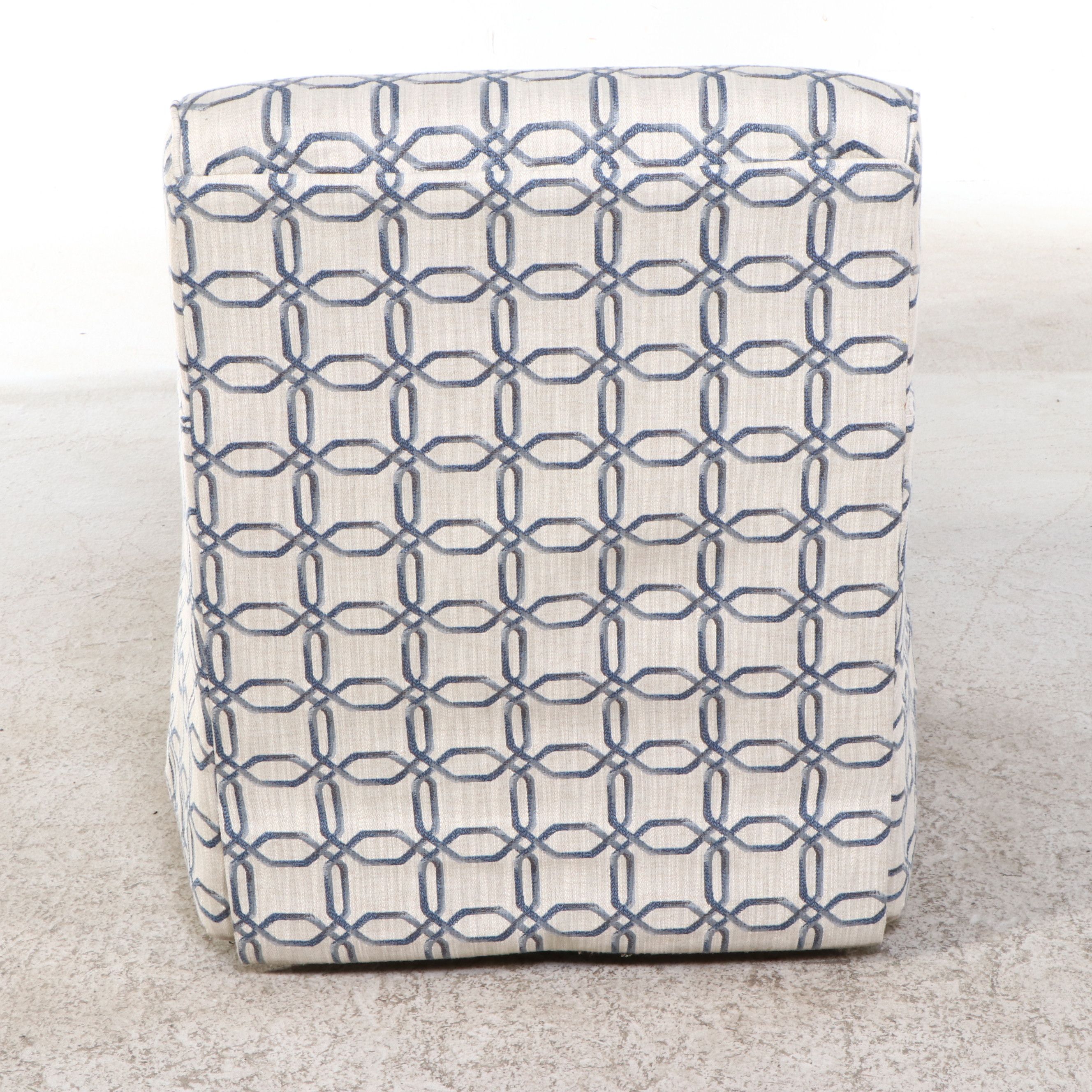 Havertys Furniture Swivel Armchair