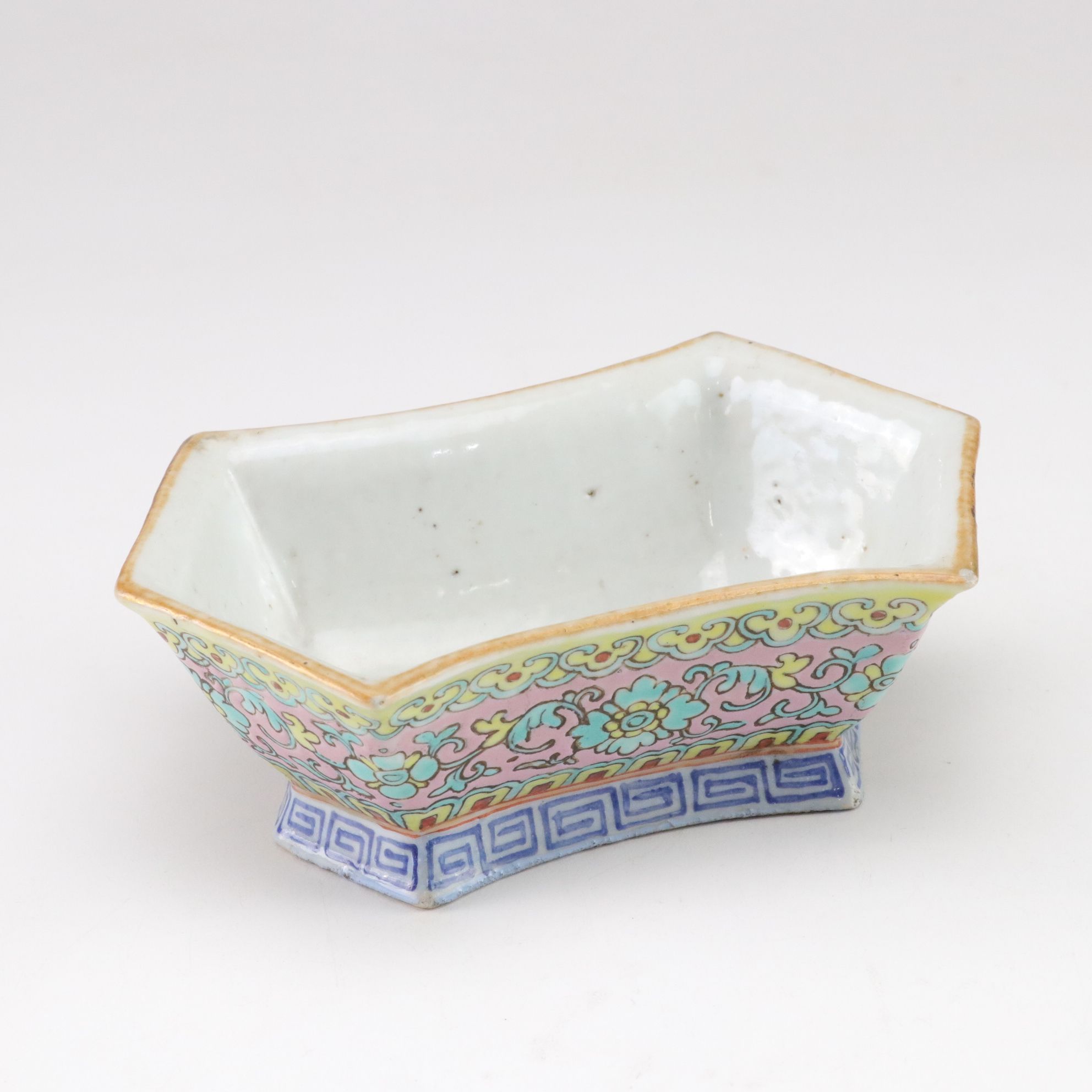 Chinese Famille Rose and Gilt Porcelain Dishes, Early to Mid 20th C.