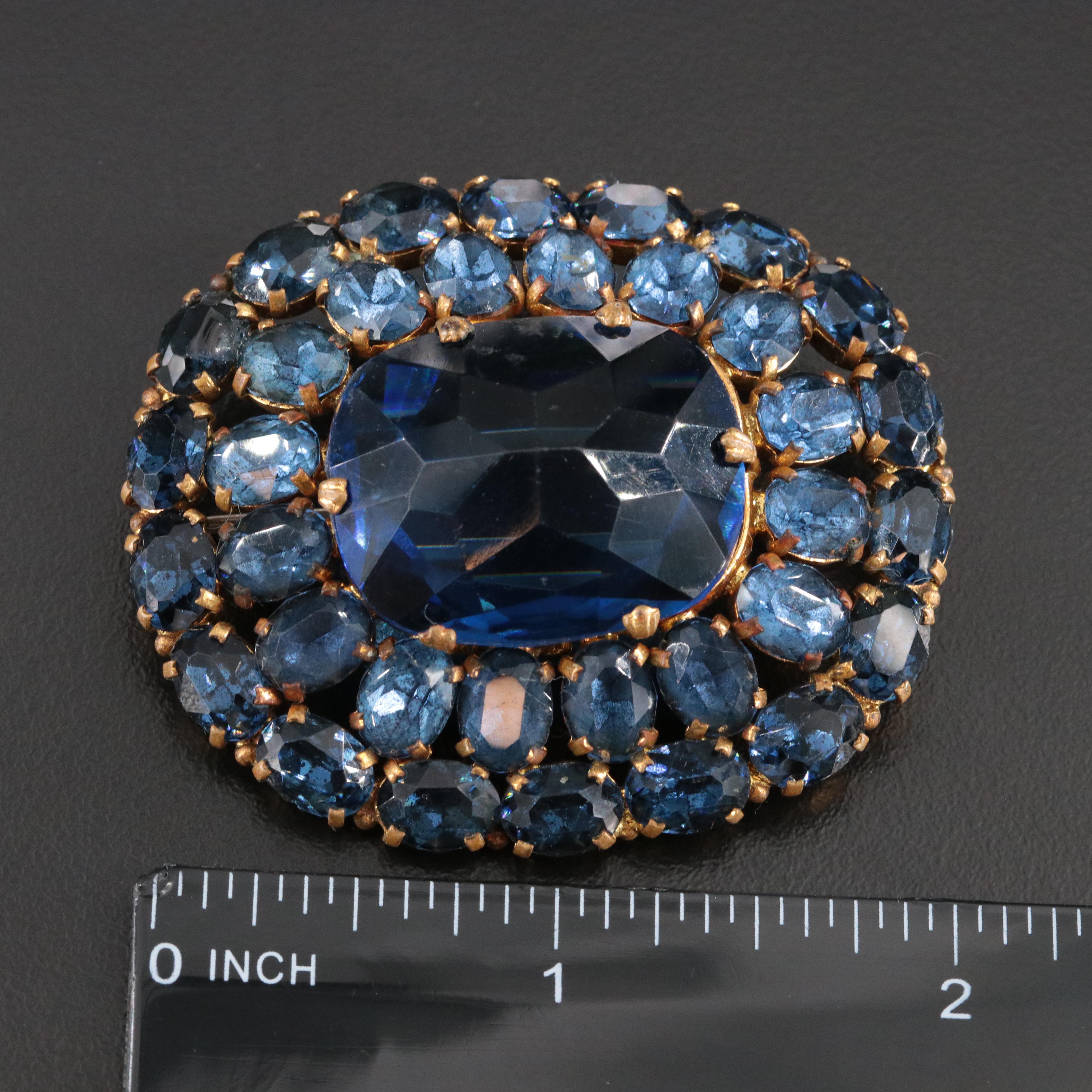 1940s Czech Glass Brooch