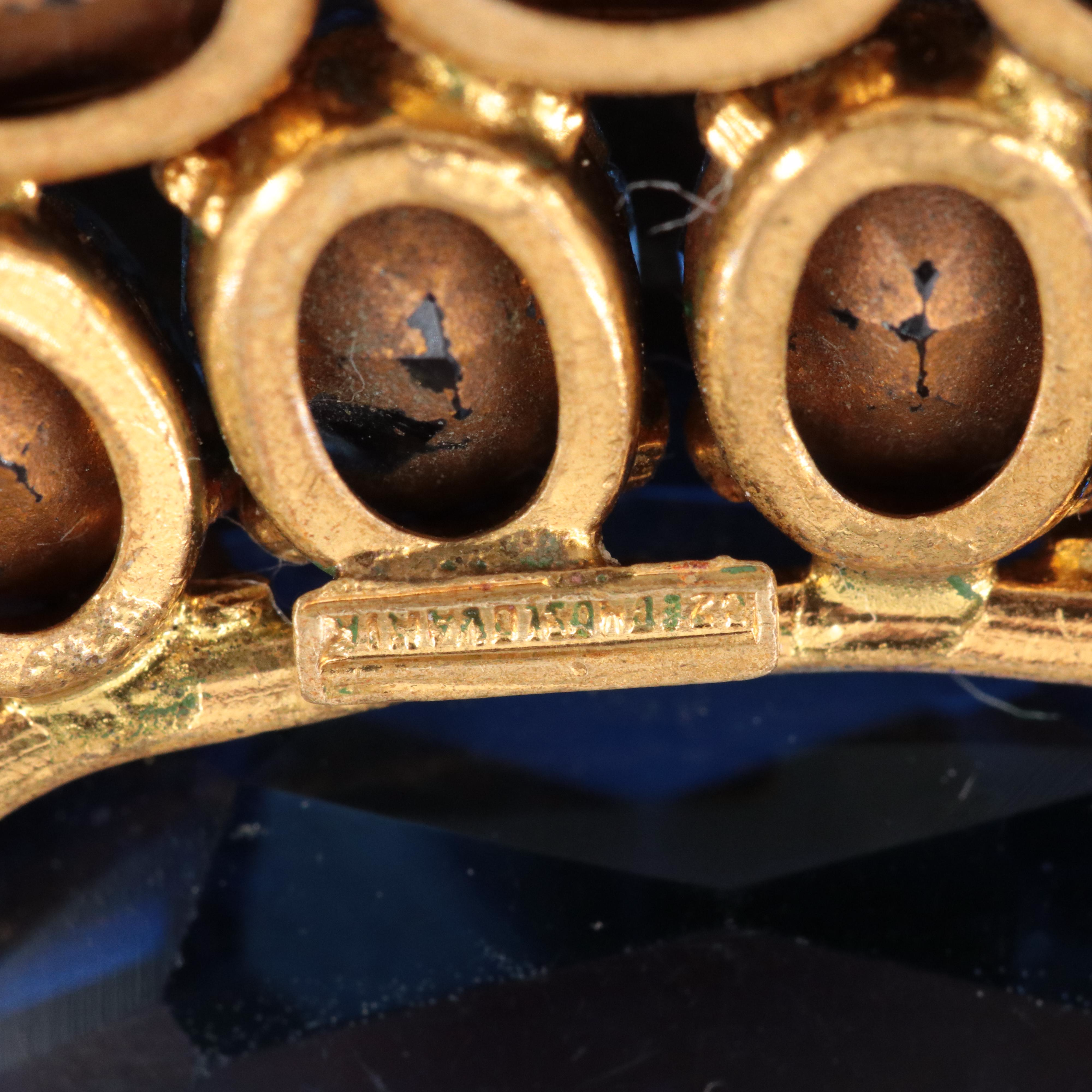 1940s Czech Glass Brooch