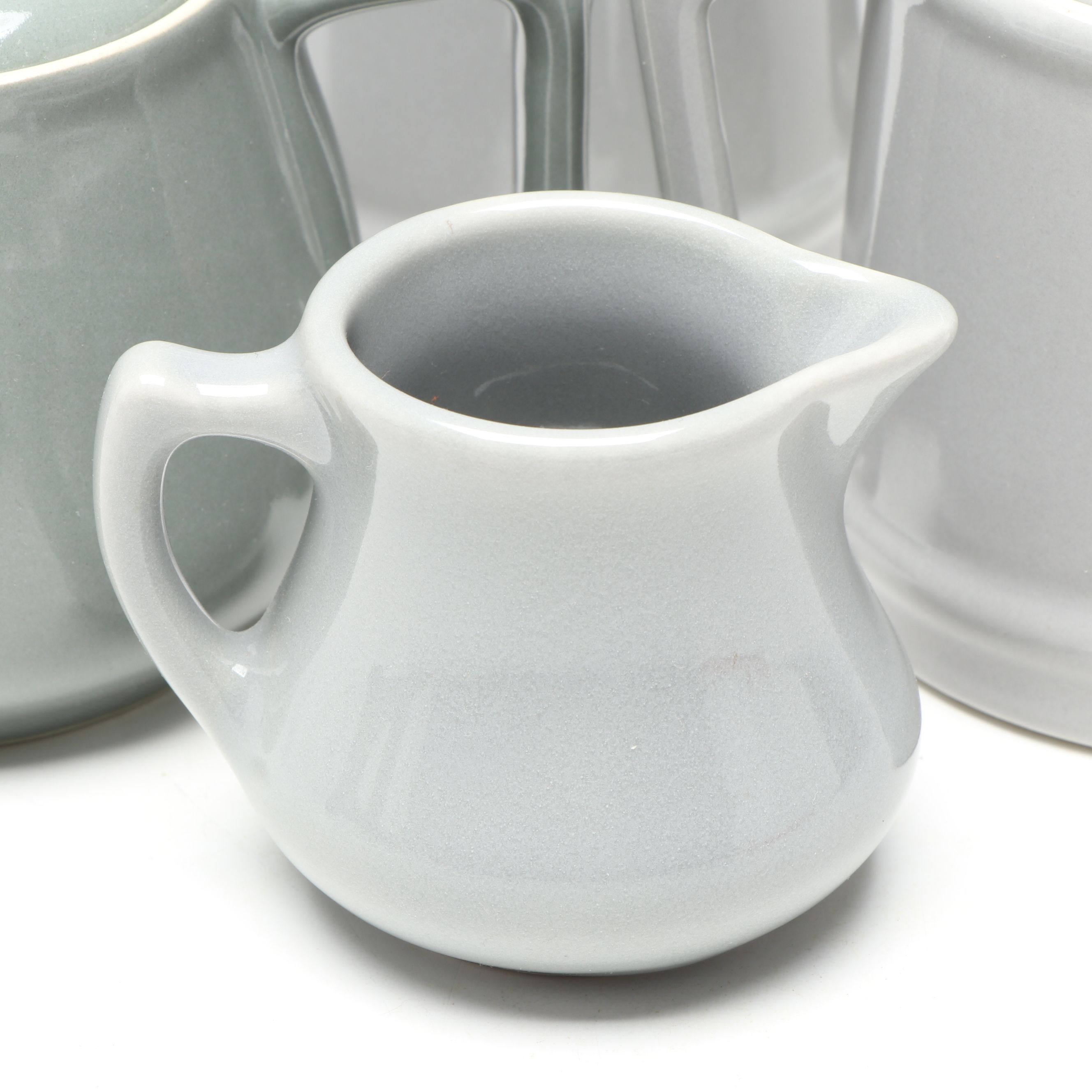 SS United States Photographic Dish with Hall China Tea/Coffee Service and Flags