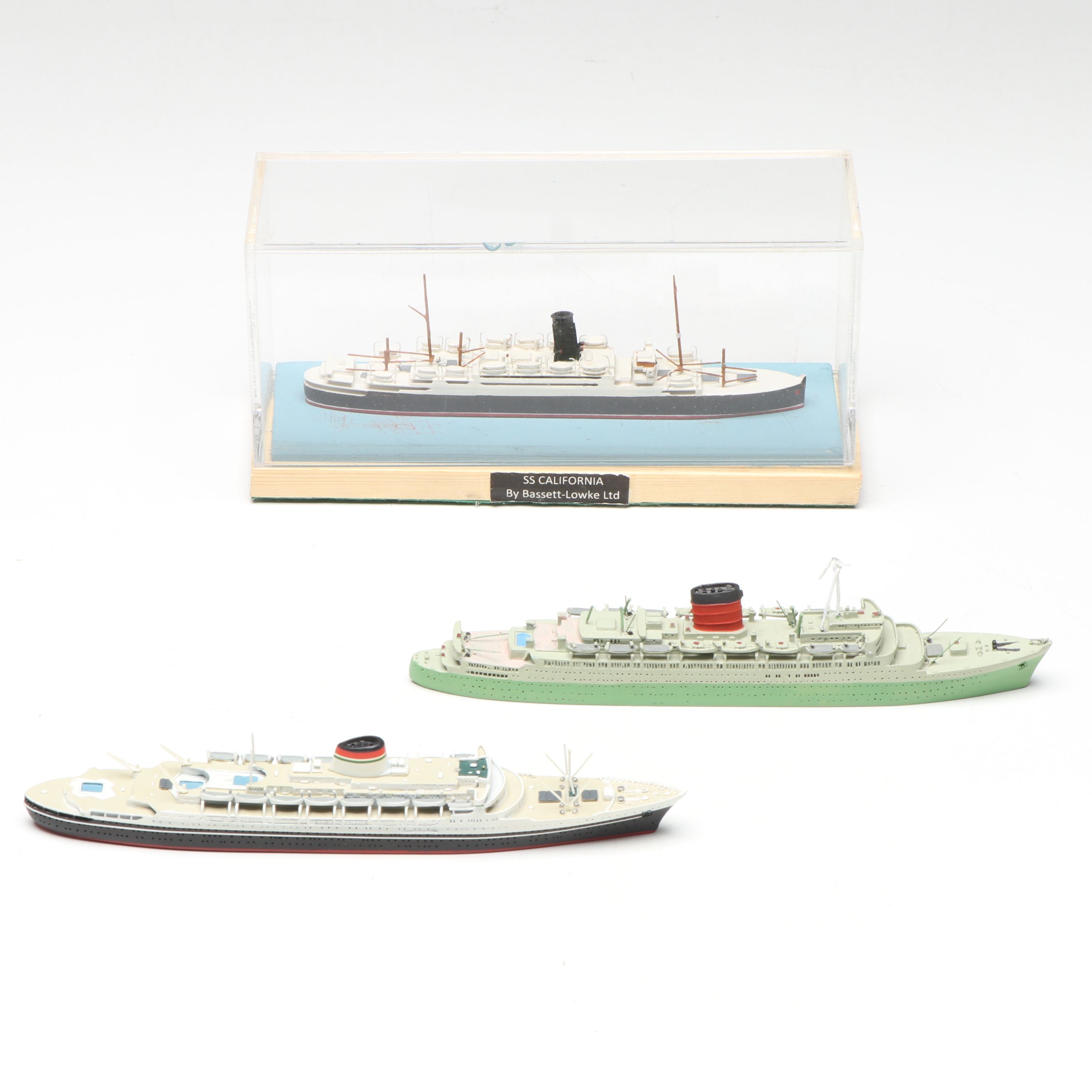 Bassett-Lowke Wooden "SS California" with Other Hand-Painted Metal Ship Models