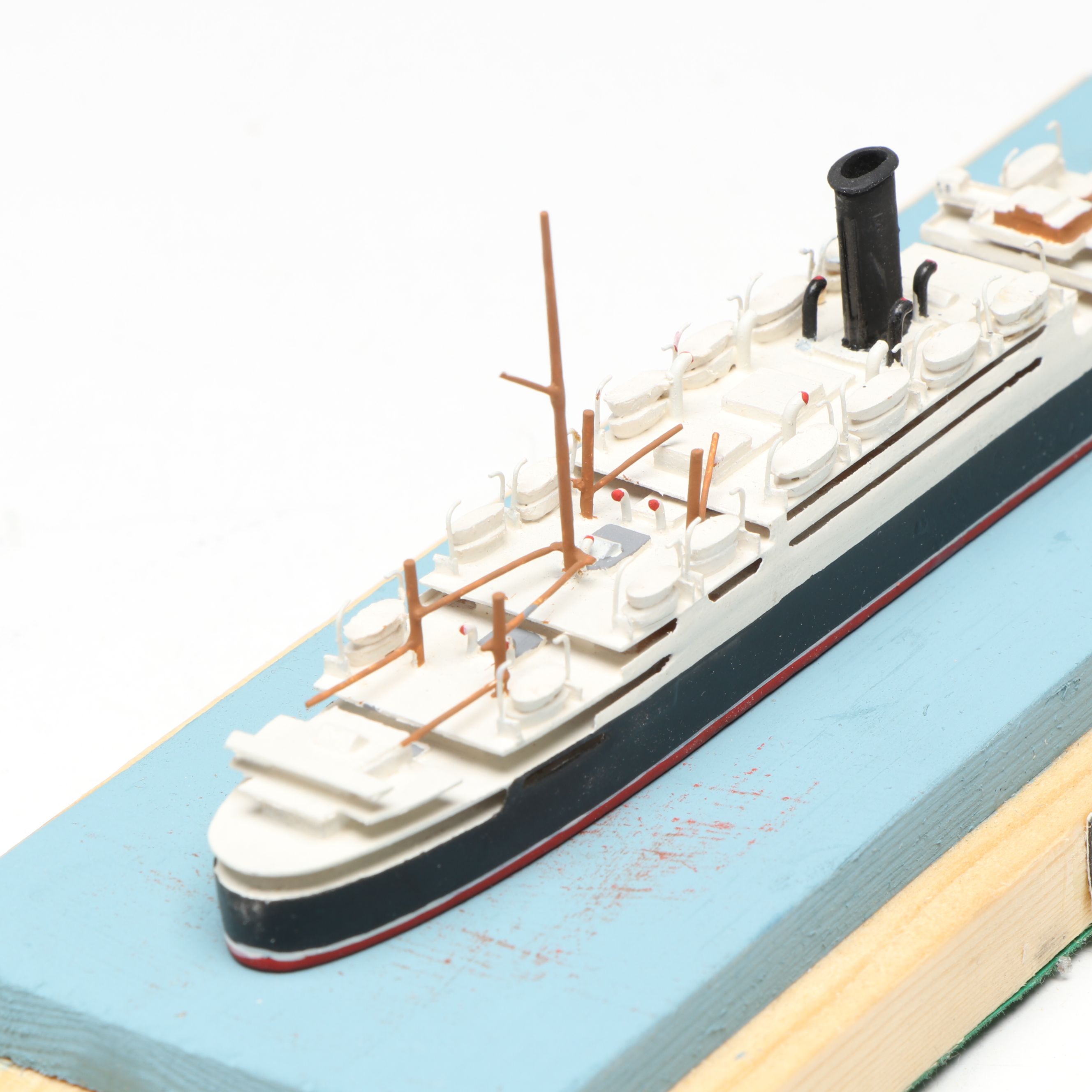 Bassett-Lowke Wooden "SS California" with Other Hand-Painted Metal Ship Models