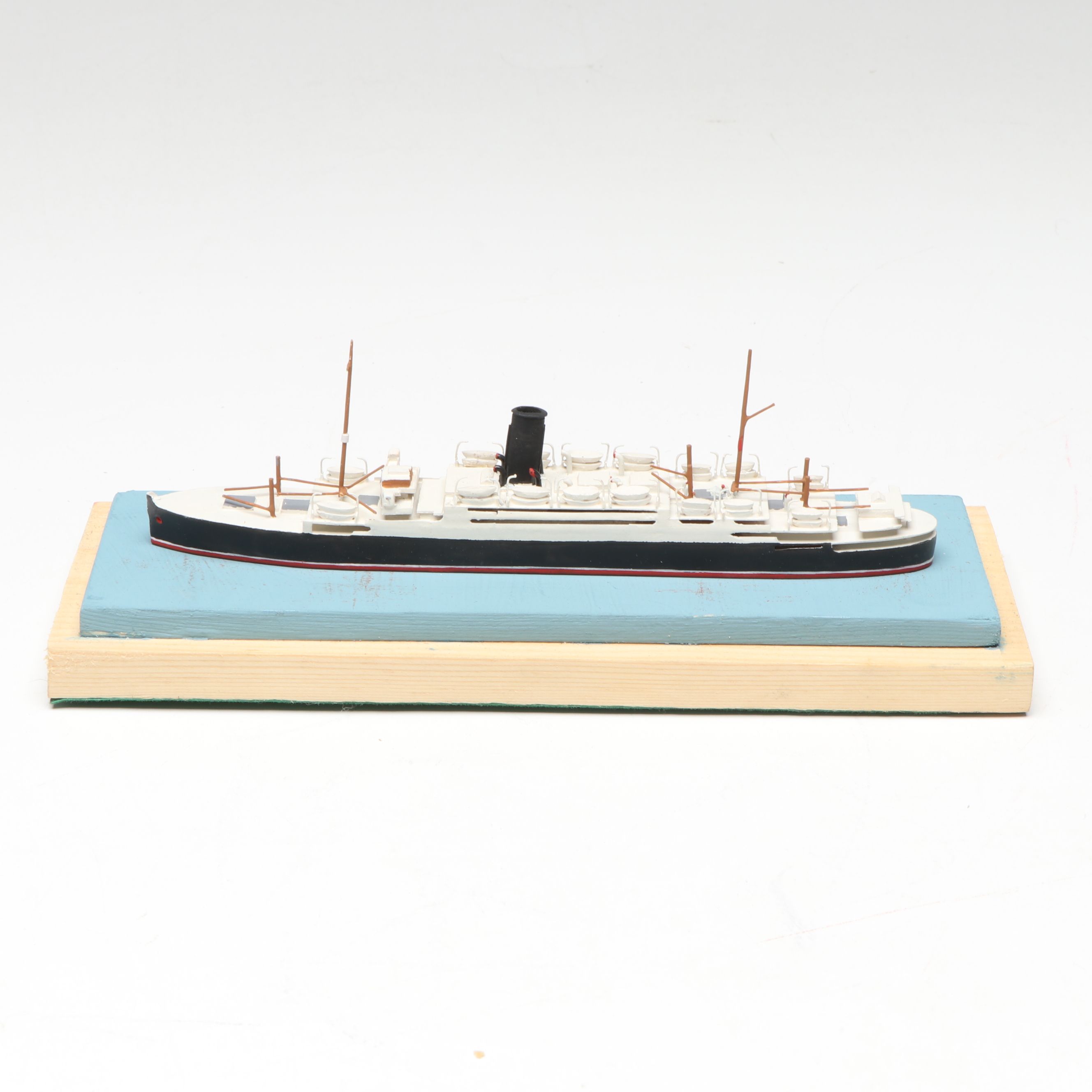 Bassett-Lowke Wooden "SS California" with Other Hand-Painted Metal Ship Models