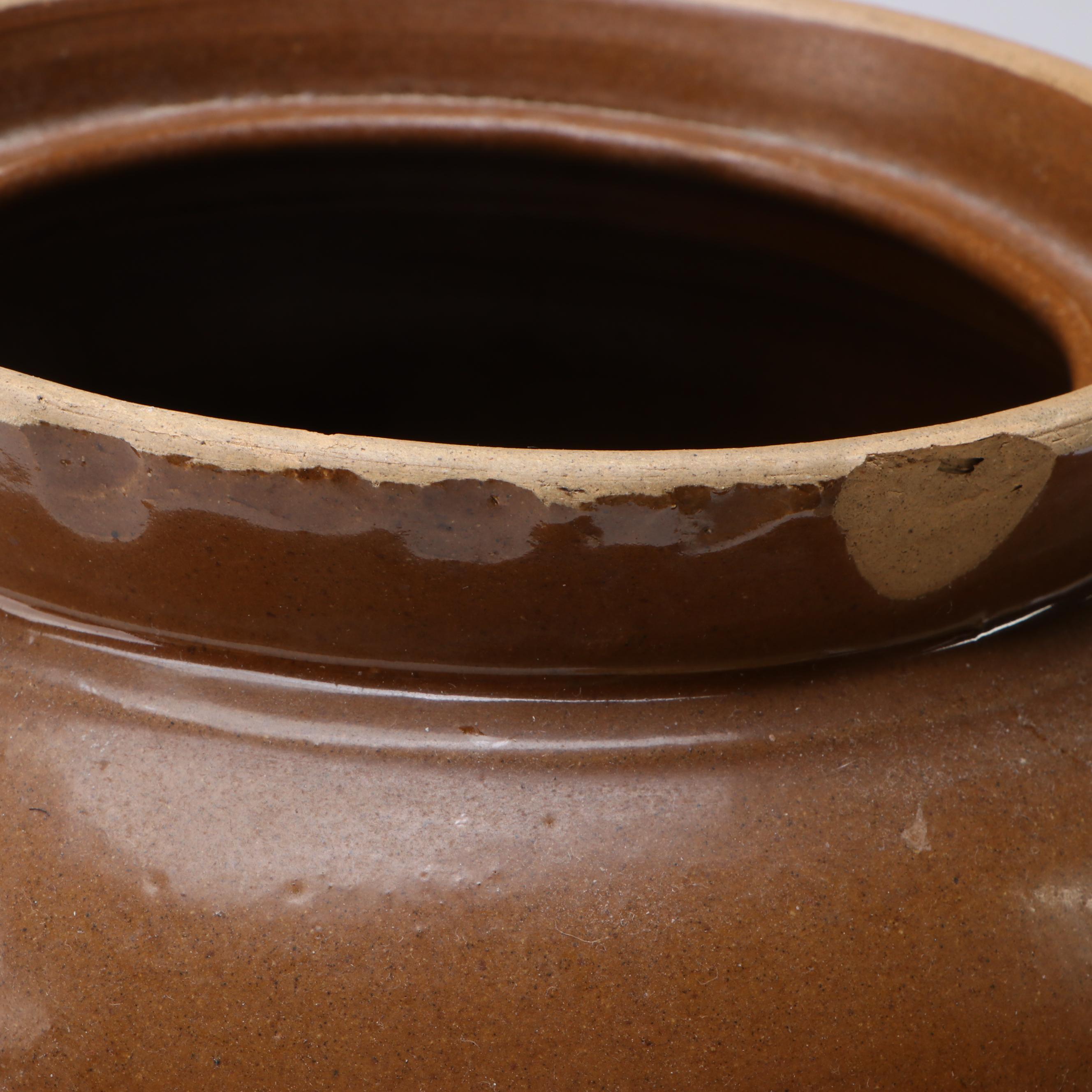 Robinson Ransbottom with Other Ceramic Bowls and Crocks