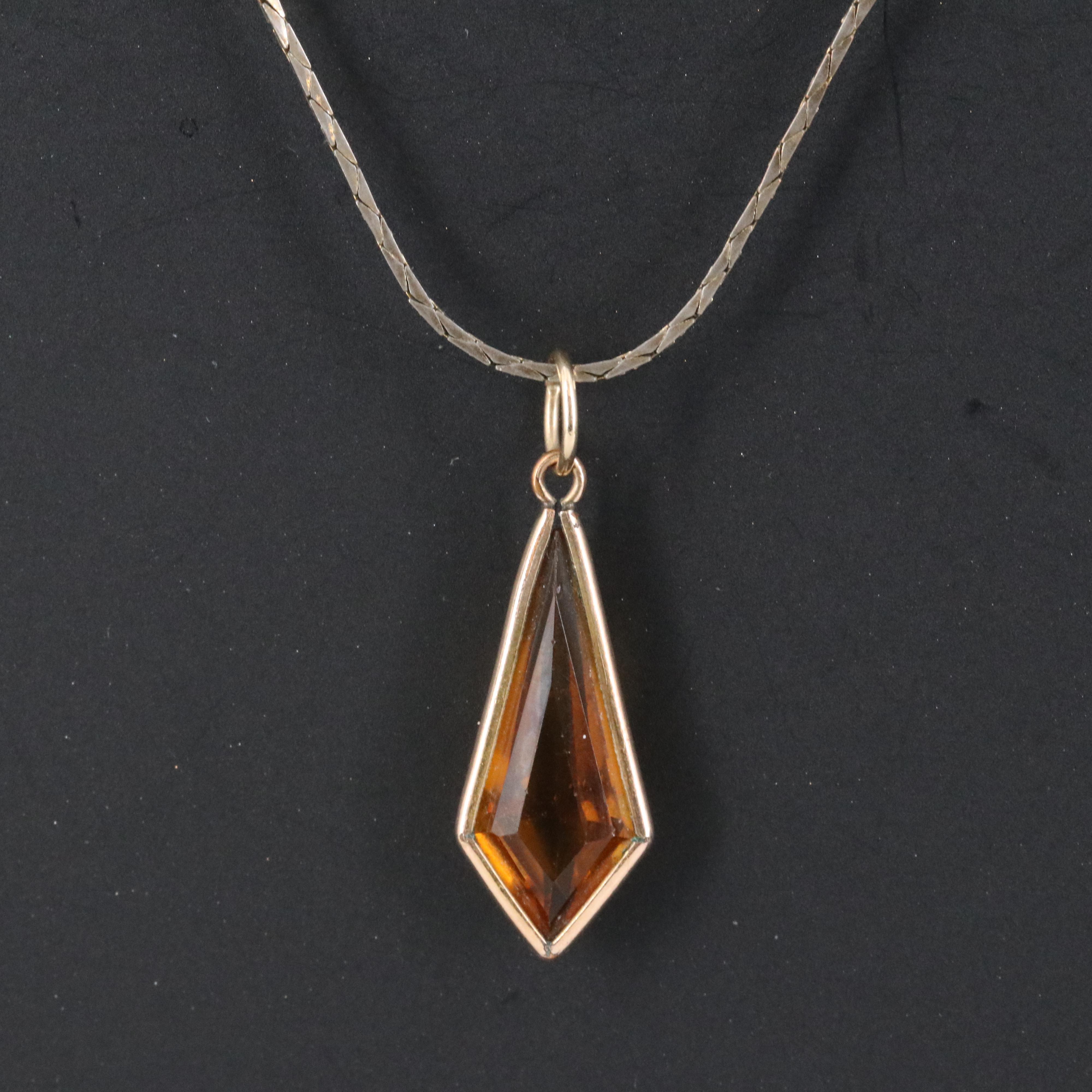 14K Glass Pendant with Necklace