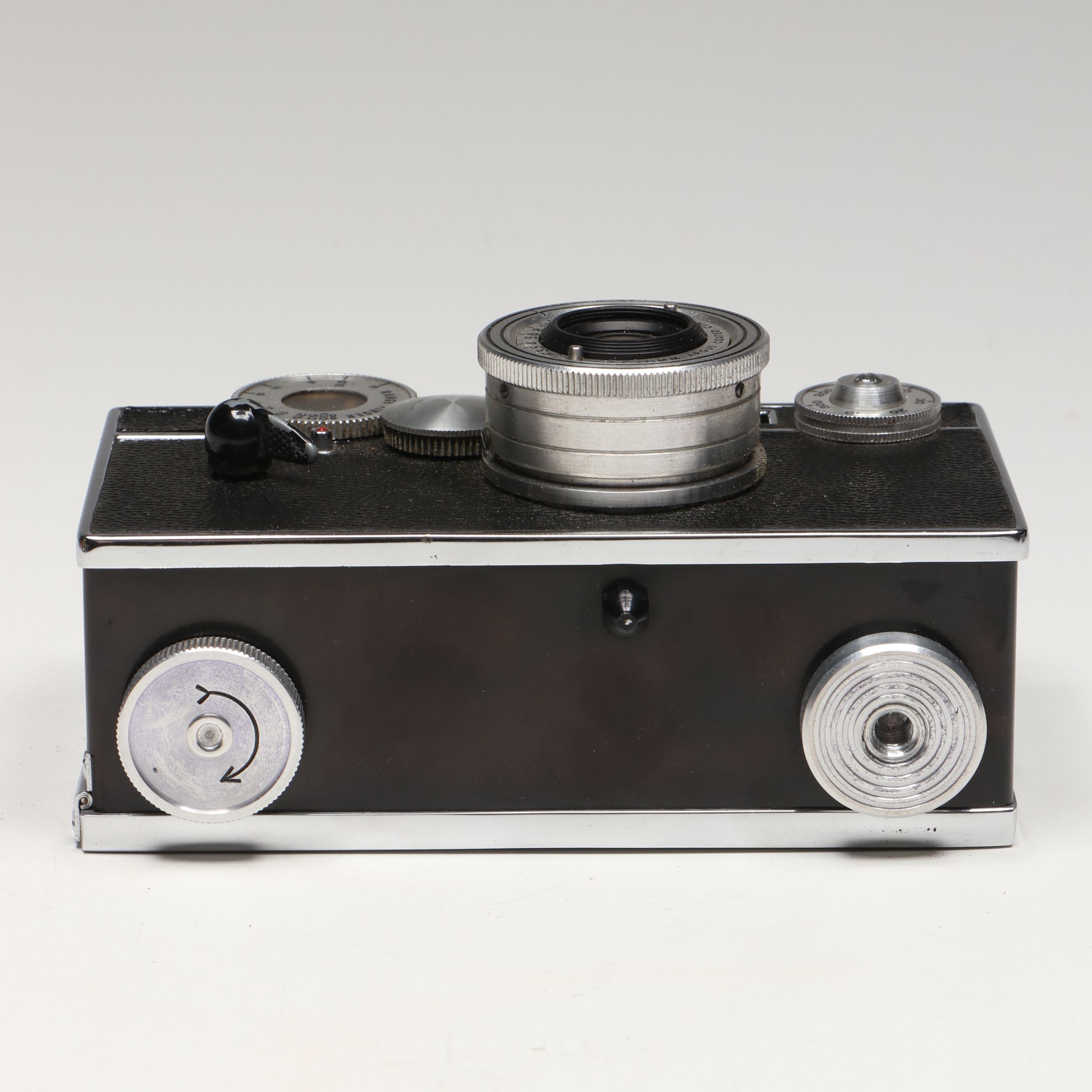 Edixa Reflex-B and Argus Cameras with Accessories, Mid-20th Century