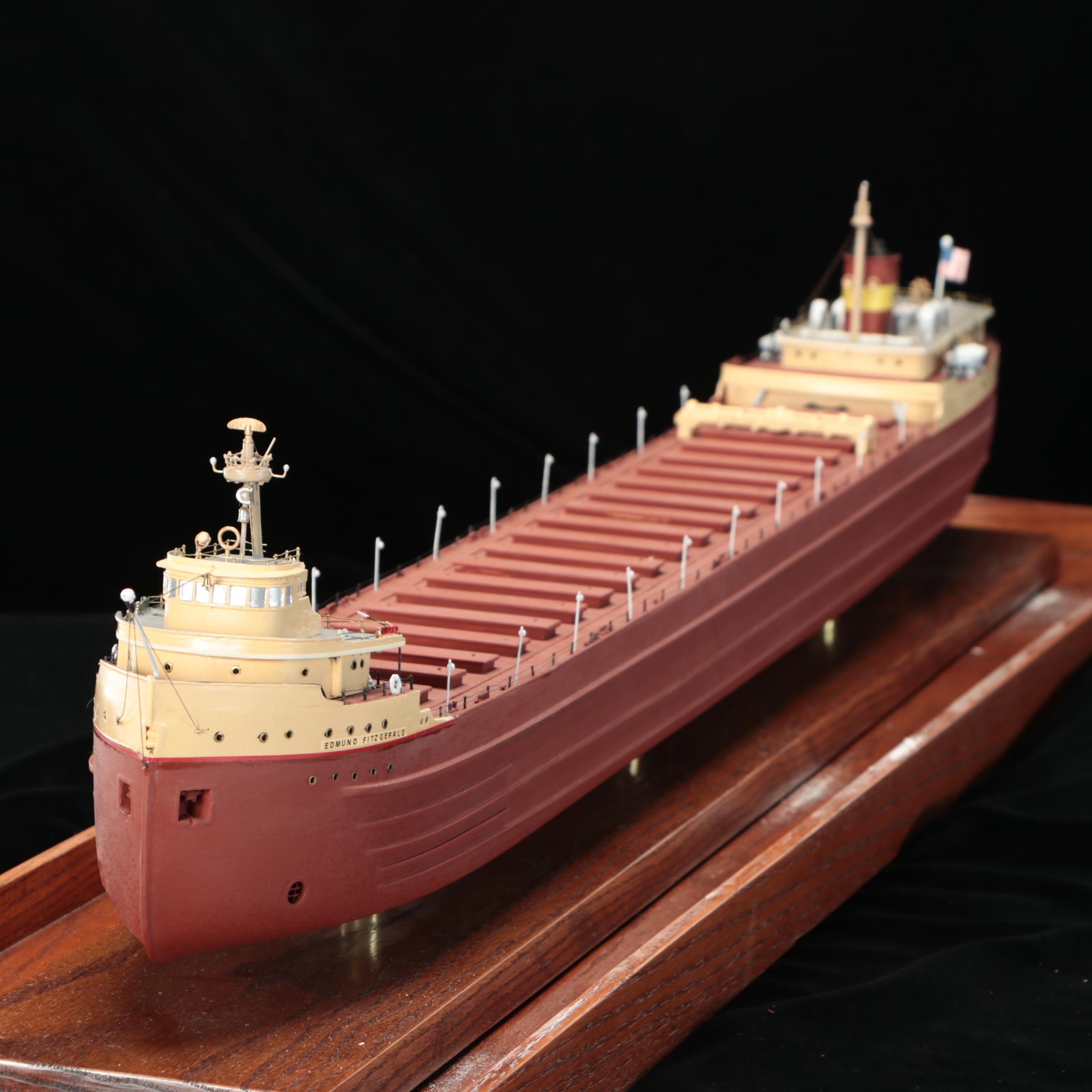 S.S. Edmund Fitzgerald Model Bulk Carrier/Gordon Lightfoot signed ship’s plate