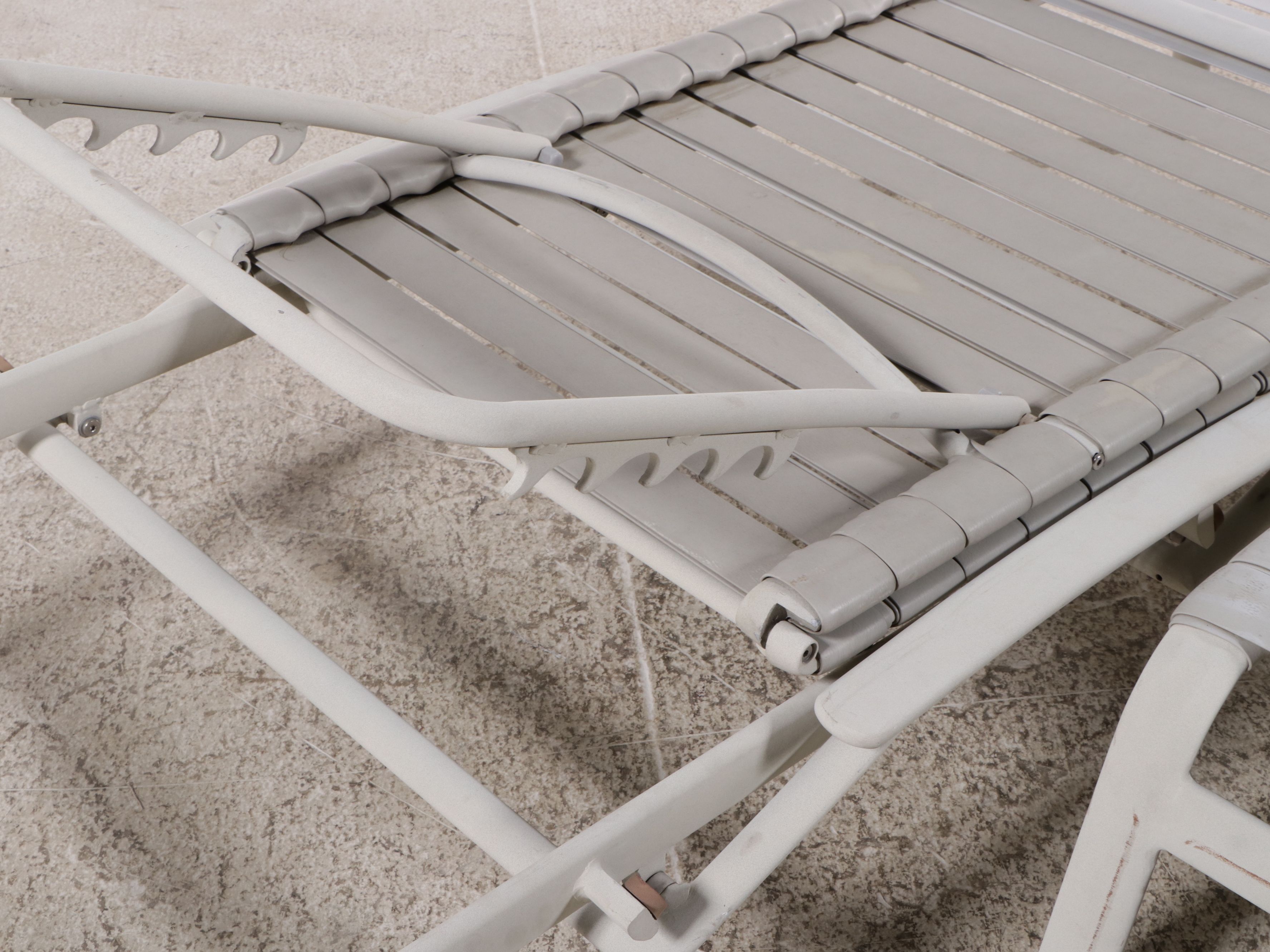 Powder Coated Metal Chaise Lounge with Vinyl Upholstery