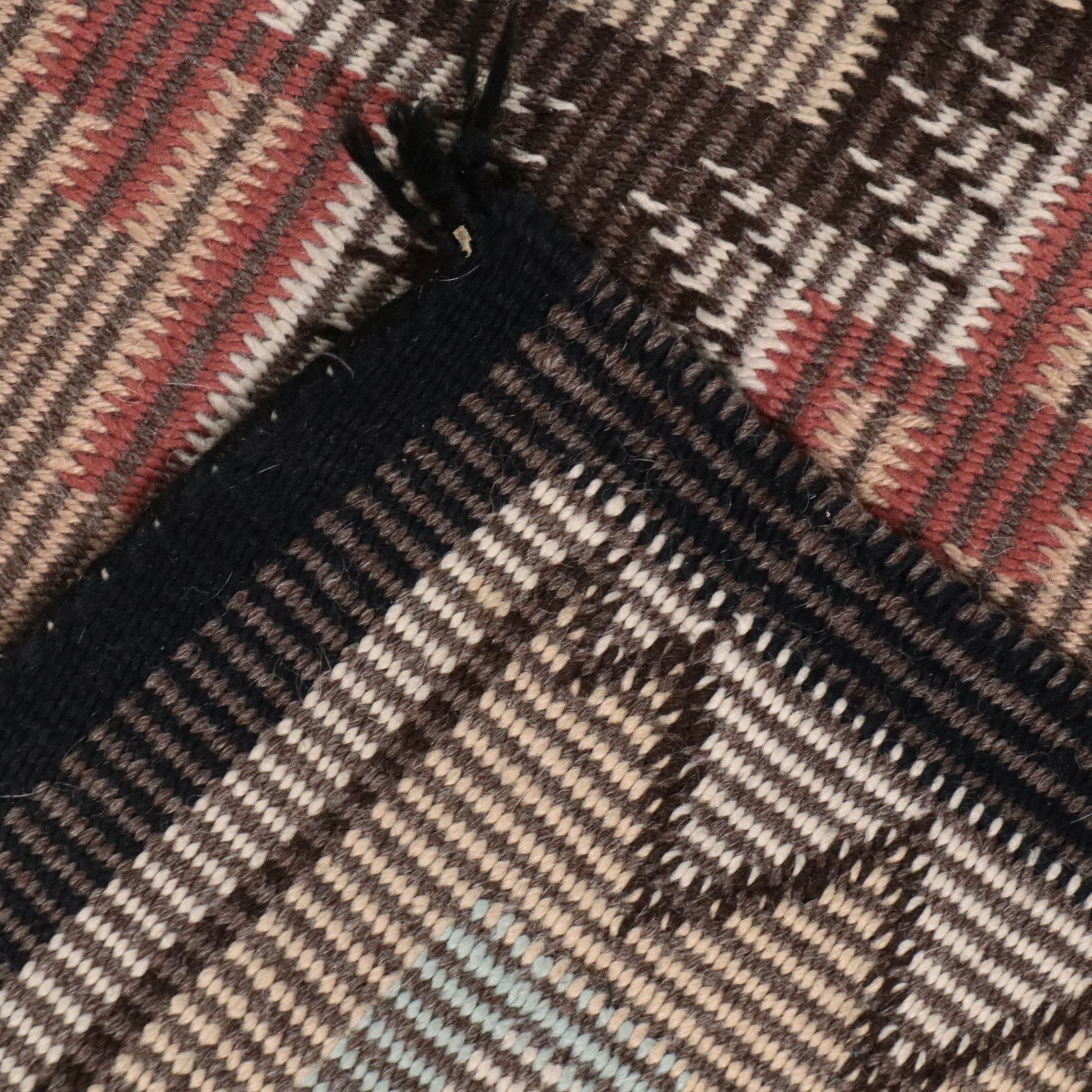 2'11 x 4'7 Handwoven Navajo Coal Mine Mesa Accent Rug