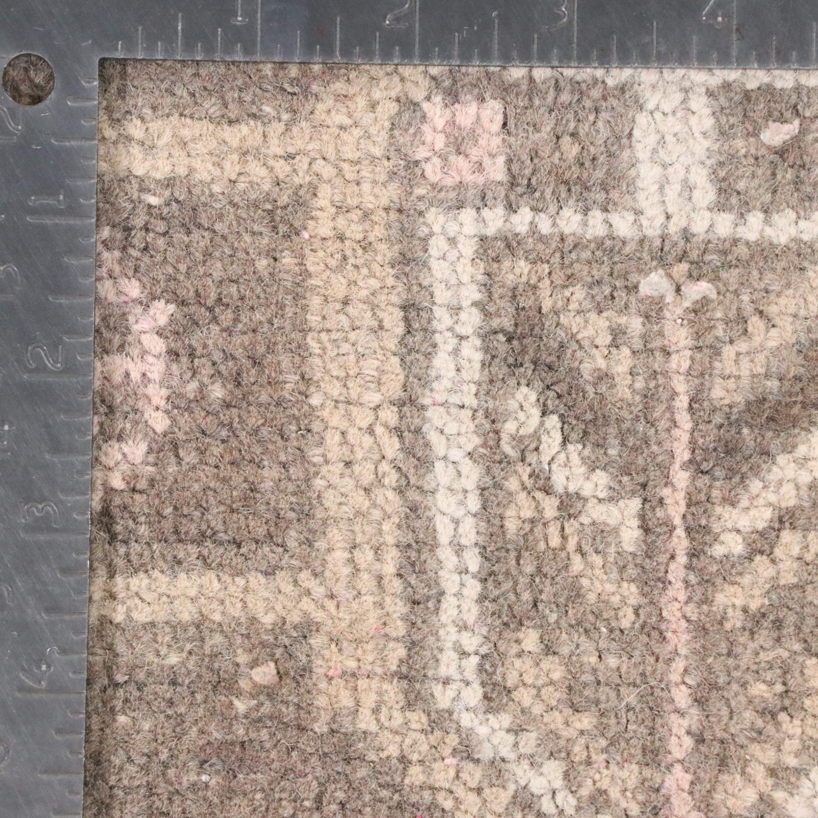 7'2 x 10' Hand-Knotted Persian Shiraz Area Rug