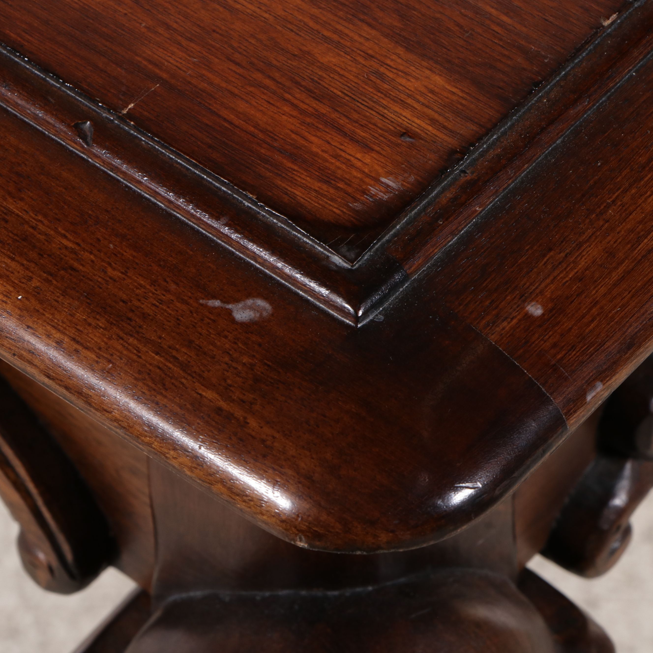 Hooker Furniture Chippendale Style Mahogany Writing Table