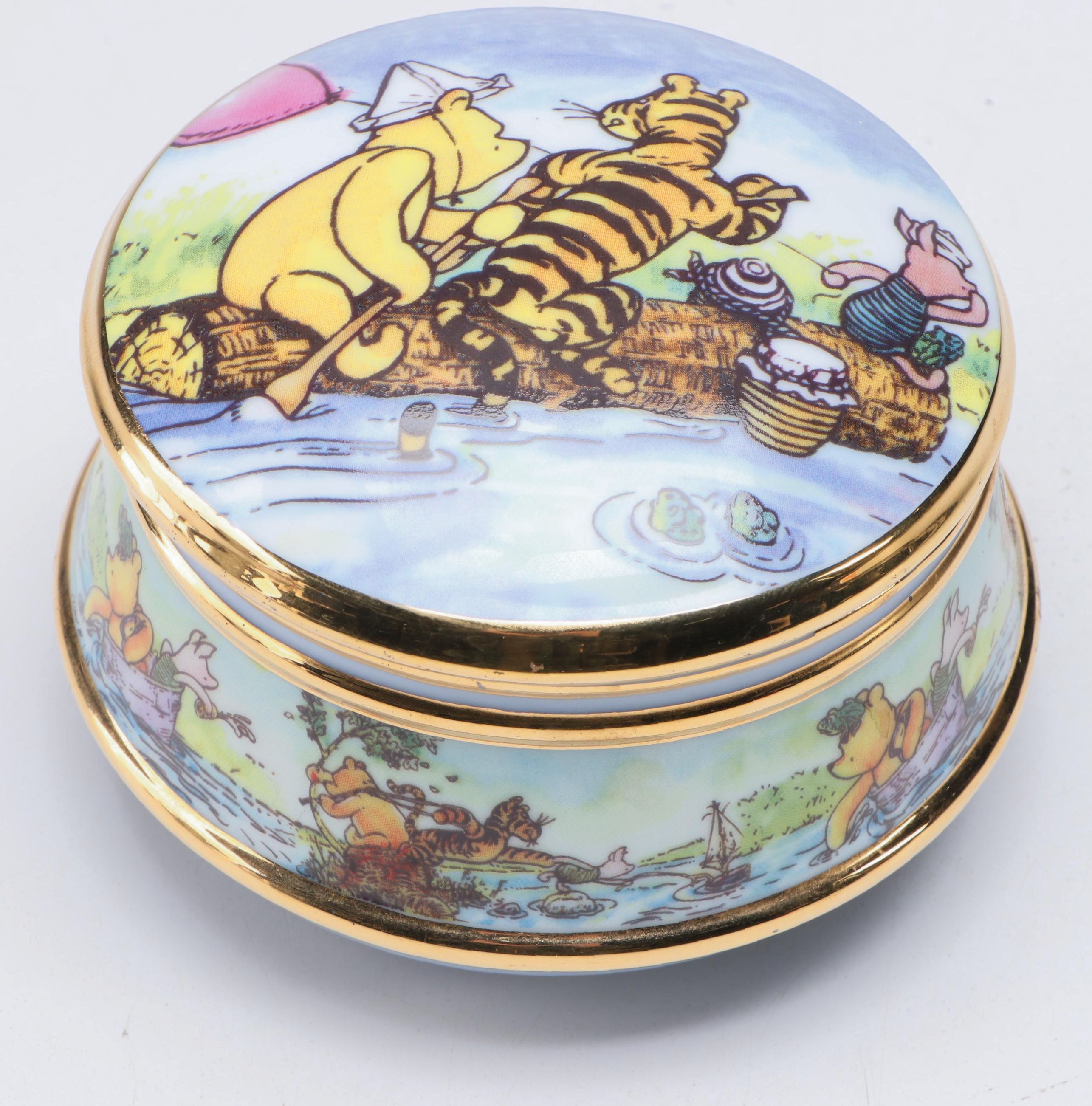 Disney Winnie the Pooh Gilt Ceramic Music Box