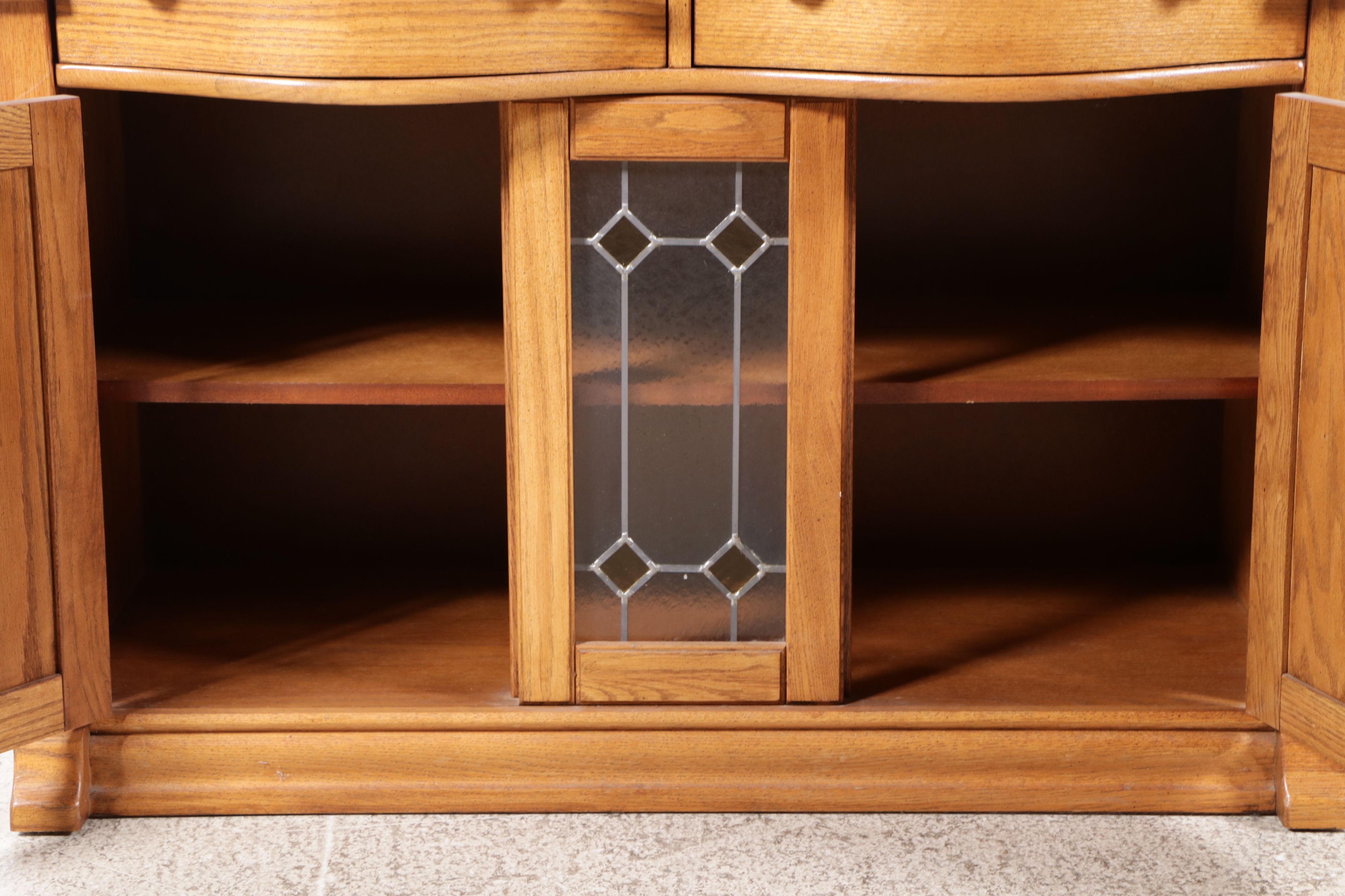 Keepsakes Victorian Style Oak Hutch