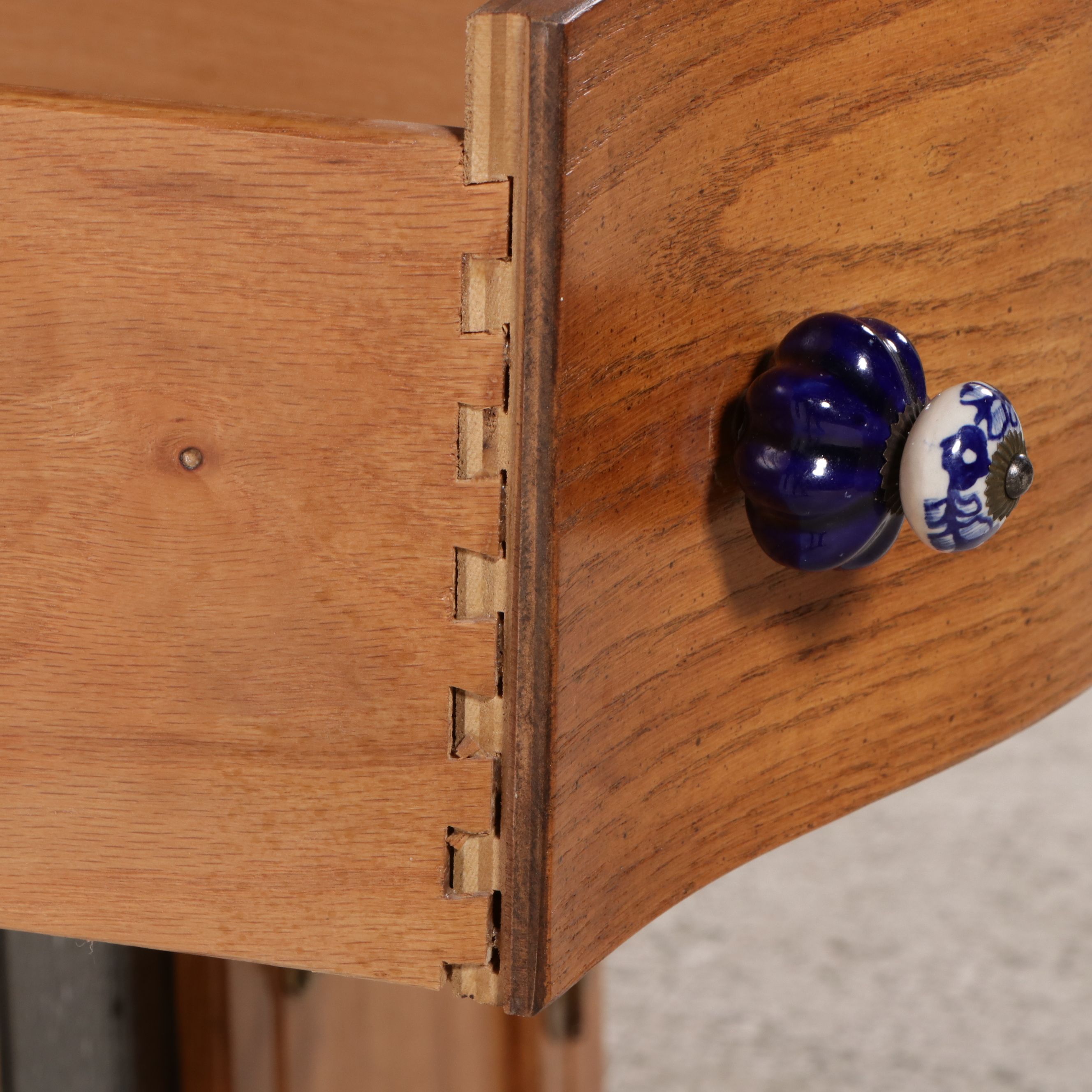 Keepsakes Victorian Style Oak Hutch