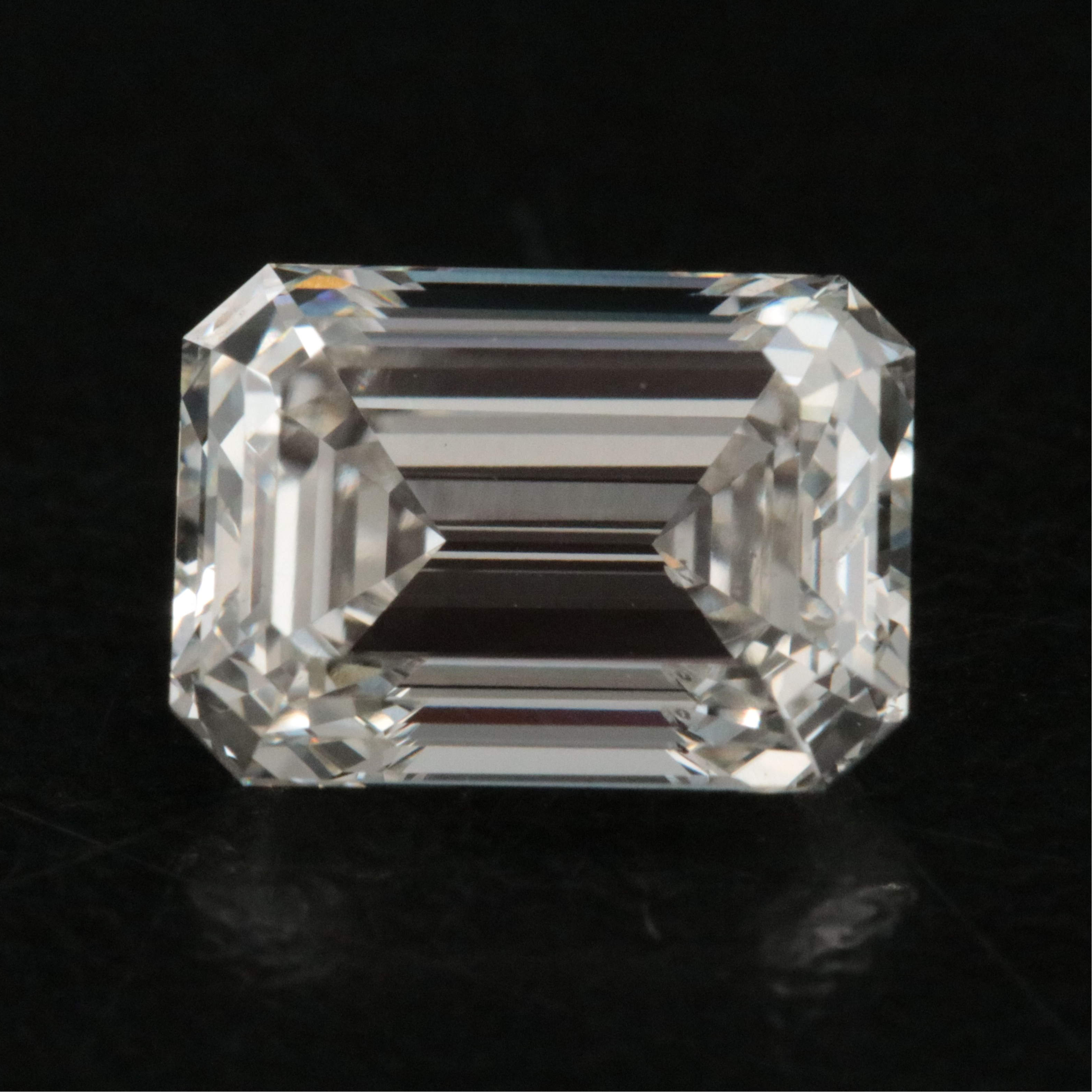 Loose 1.96 CT Lab Grown Diamond with IGI Report