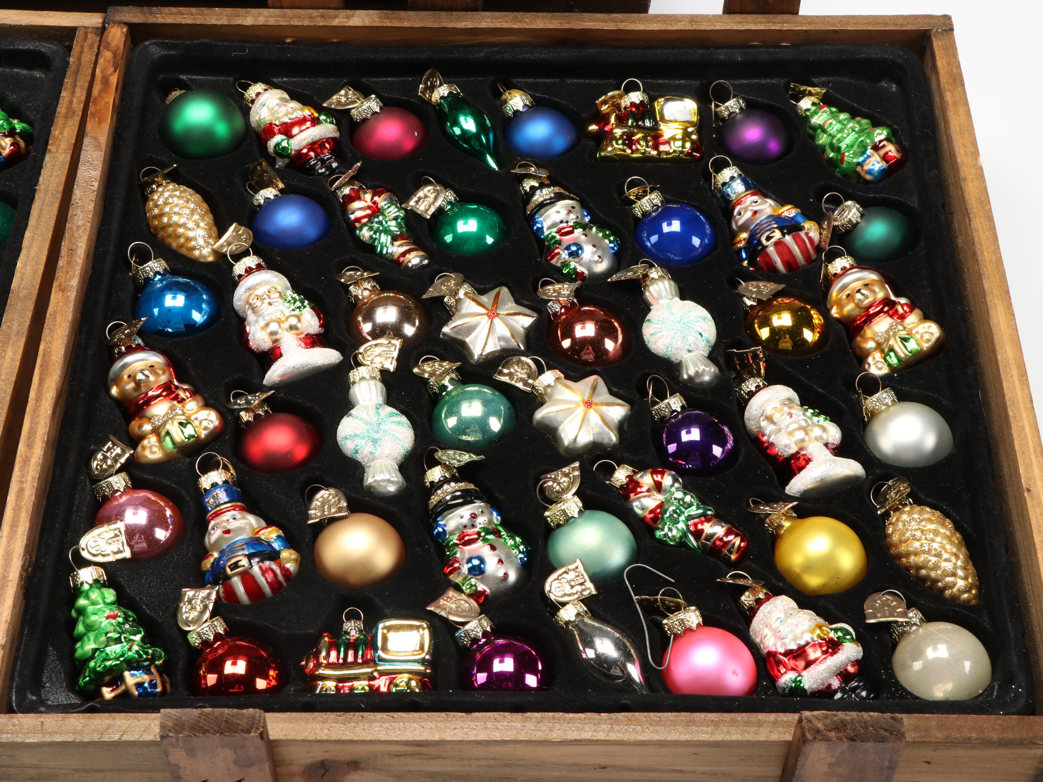 Thomas Pacconi Classics Glass Christmas Ornaments and Baubles