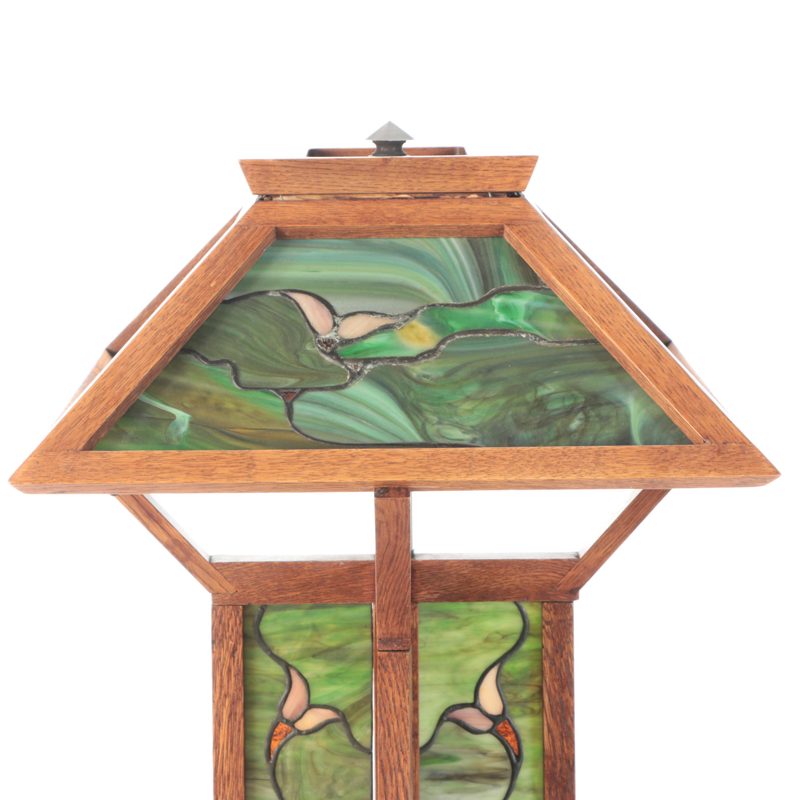 Arts and Crafts Style Oak and Green Slag Glass Table Lamp