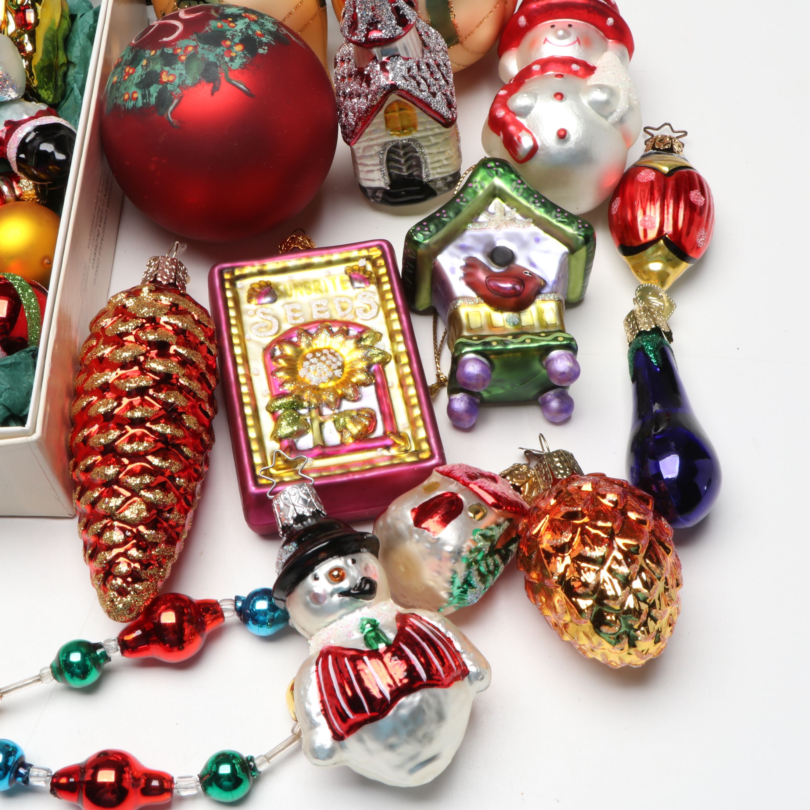 Thomas Pacconi and Seasons of Cannon Falls Ornaments with Other Decorations