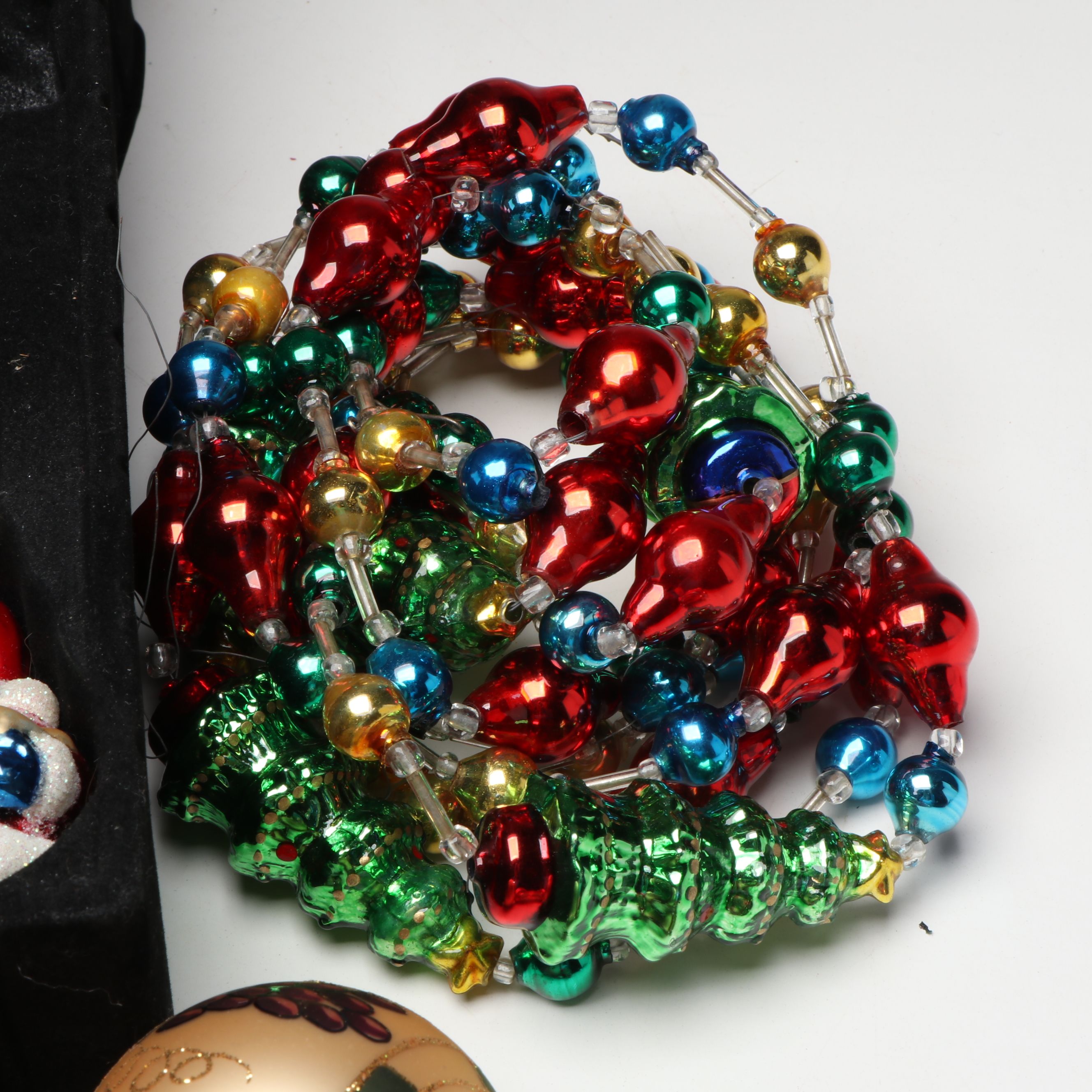 Thomas Pacconi and Seasons of Cannon Falls Ornaments with Other Decorations