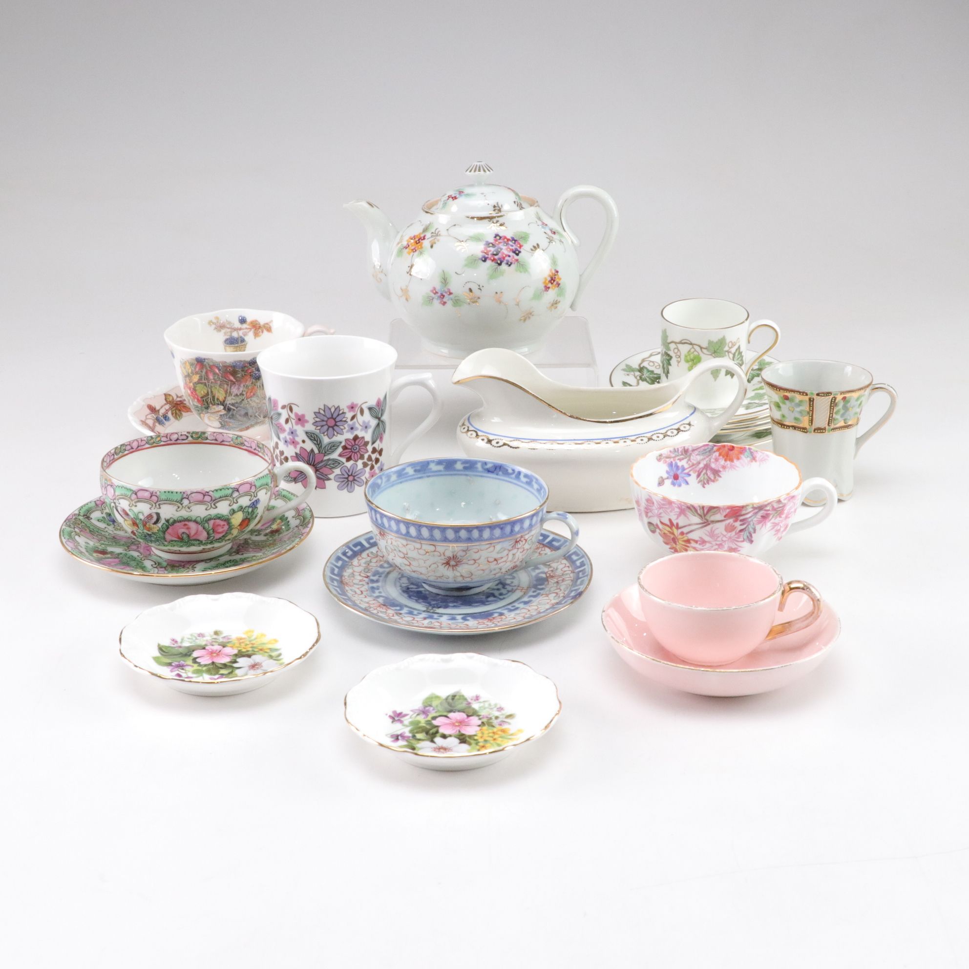 Teacups, Demitasse Cups, Saucers & Other Porcelain Tableware
