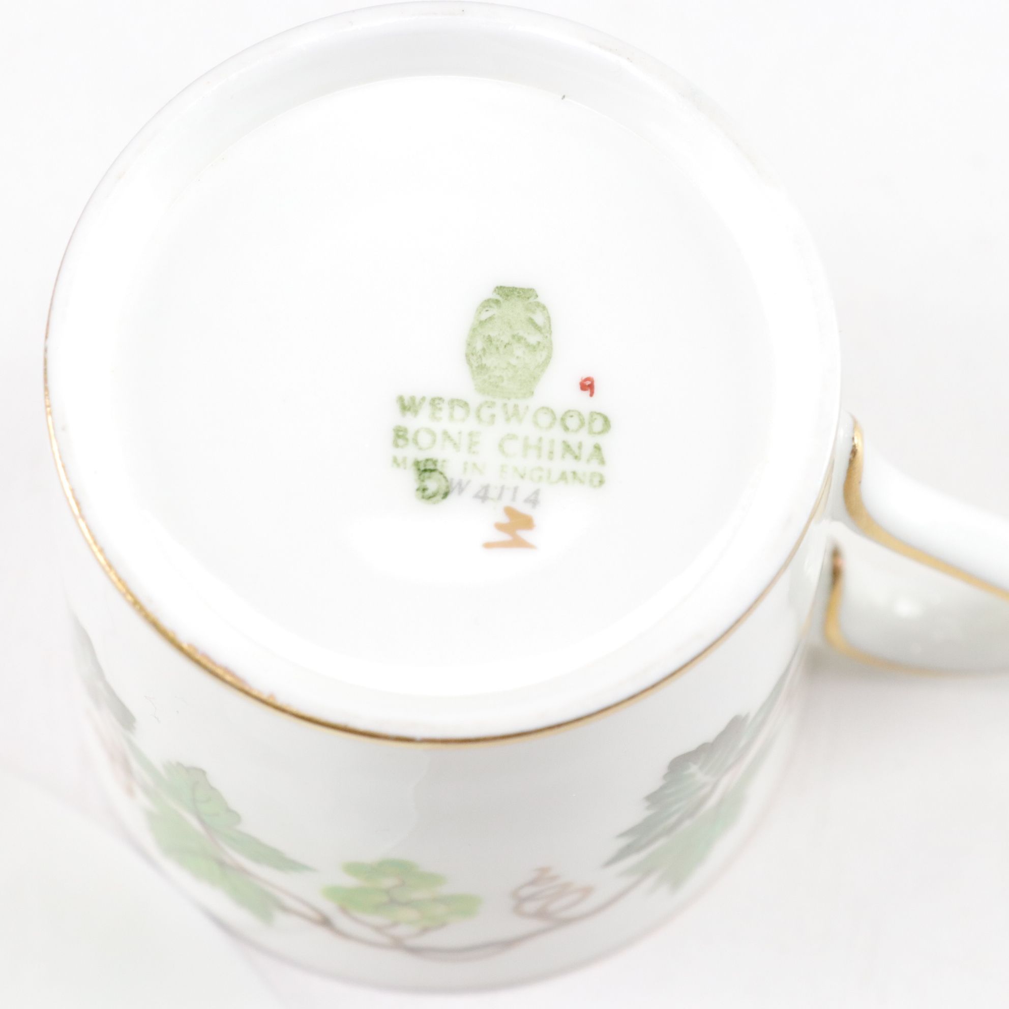 Teacups, Demitasse Cups, Saucers & Other Porcelain Tableware