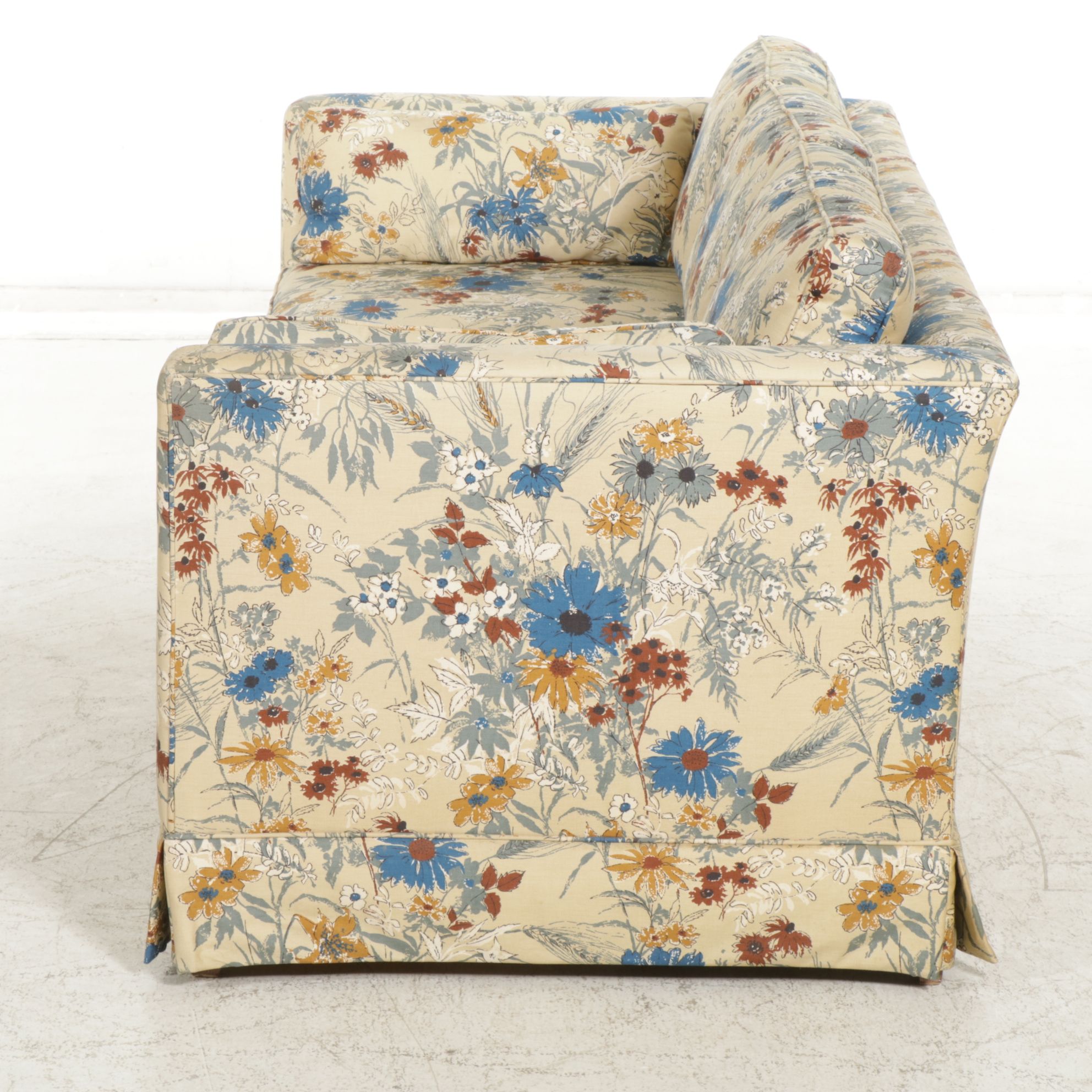 Hickory Tavern Furniture Upholstered Sofa, Late 20th Century