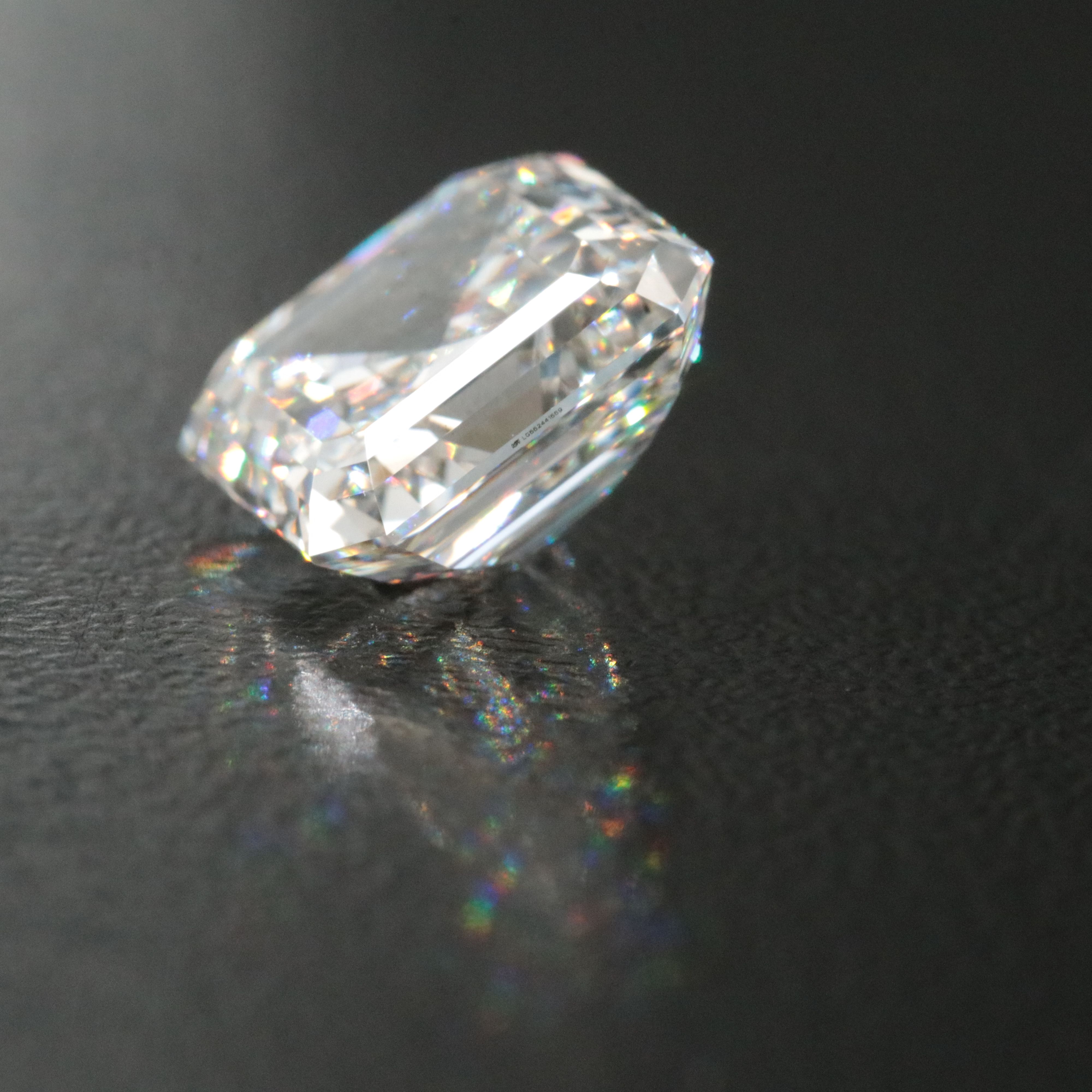 Loose 3.86 CT Lab Grown Diamond with IGI Report