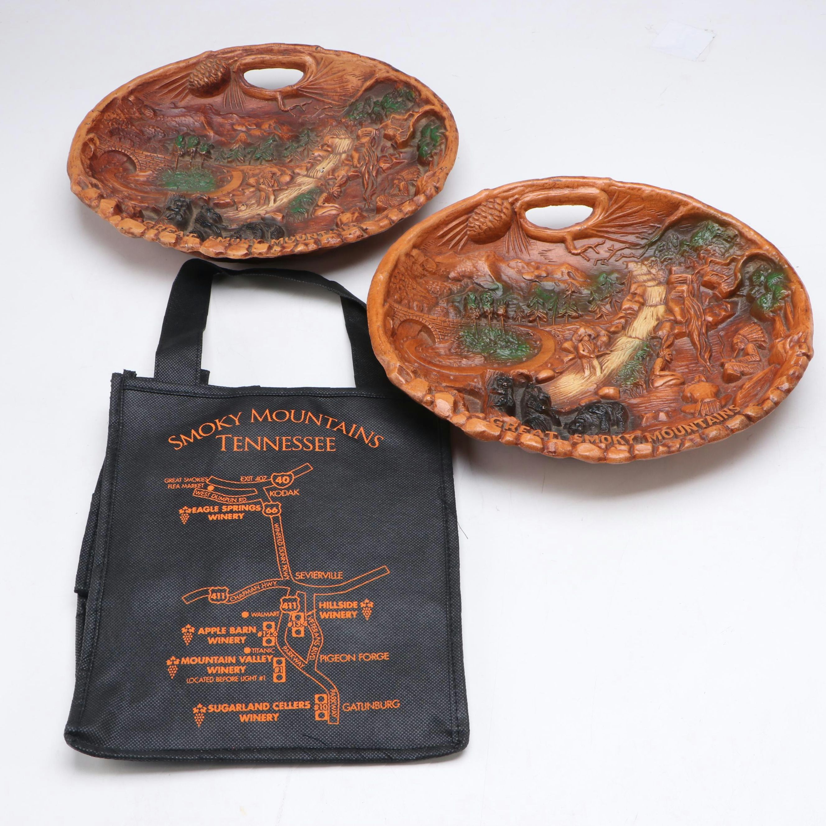 Fairway Great Smokey Mountains Metal Bowls with Rocky Top Wine Trail Bag