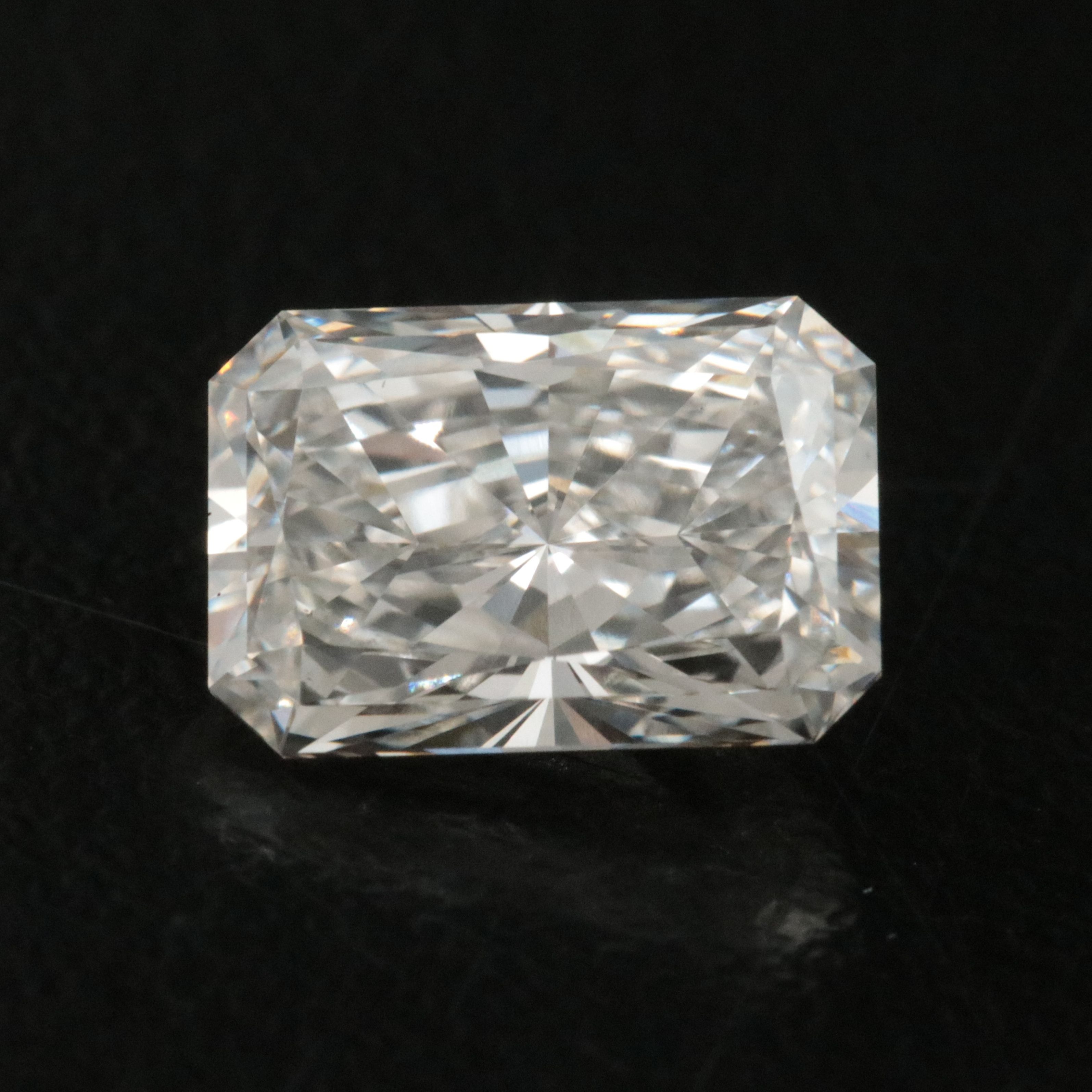 Loose 1.82 CT Lab Grown Diamond with IGI Report