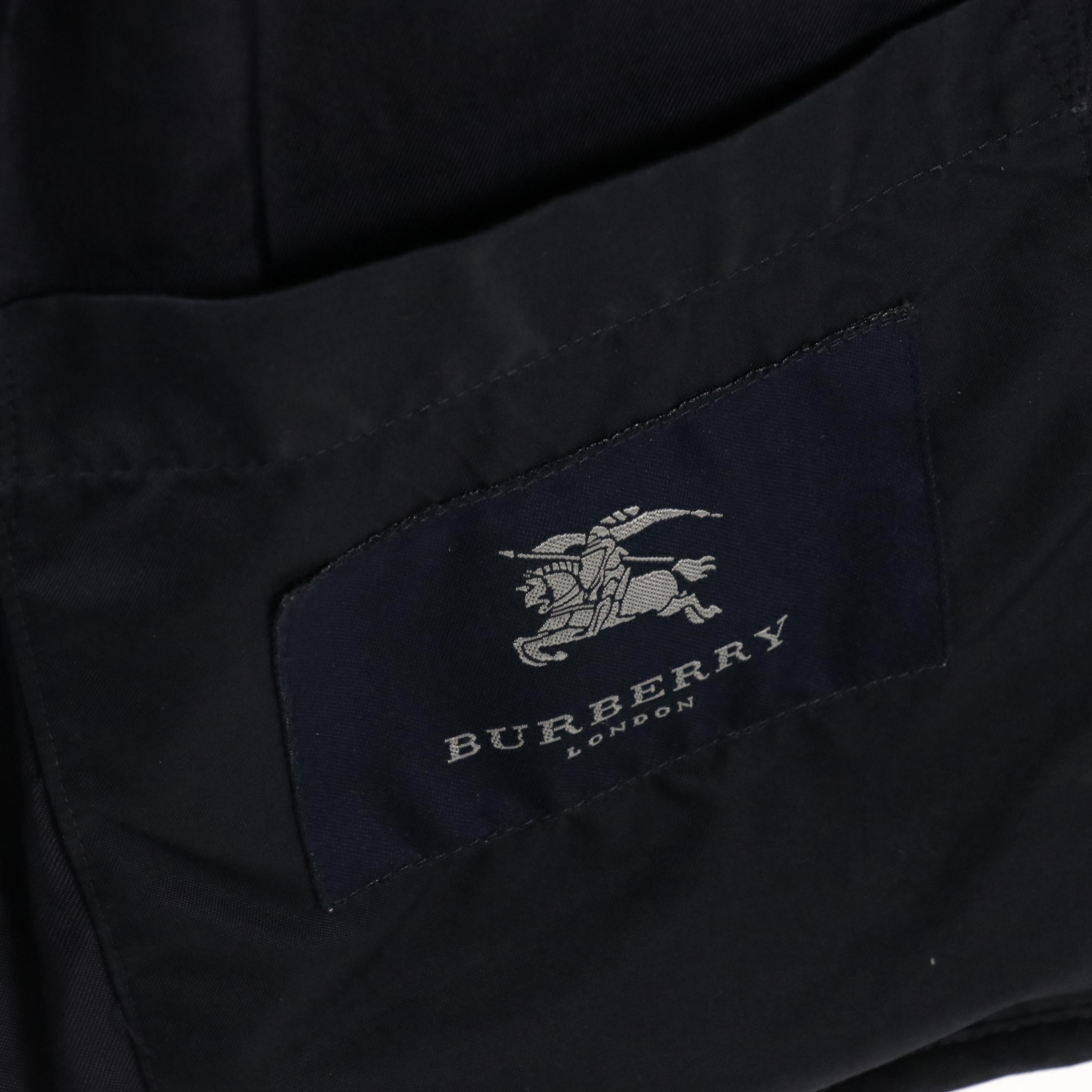 Men's Burbery Navy Blue Plaid Quilted Nylon Jacket