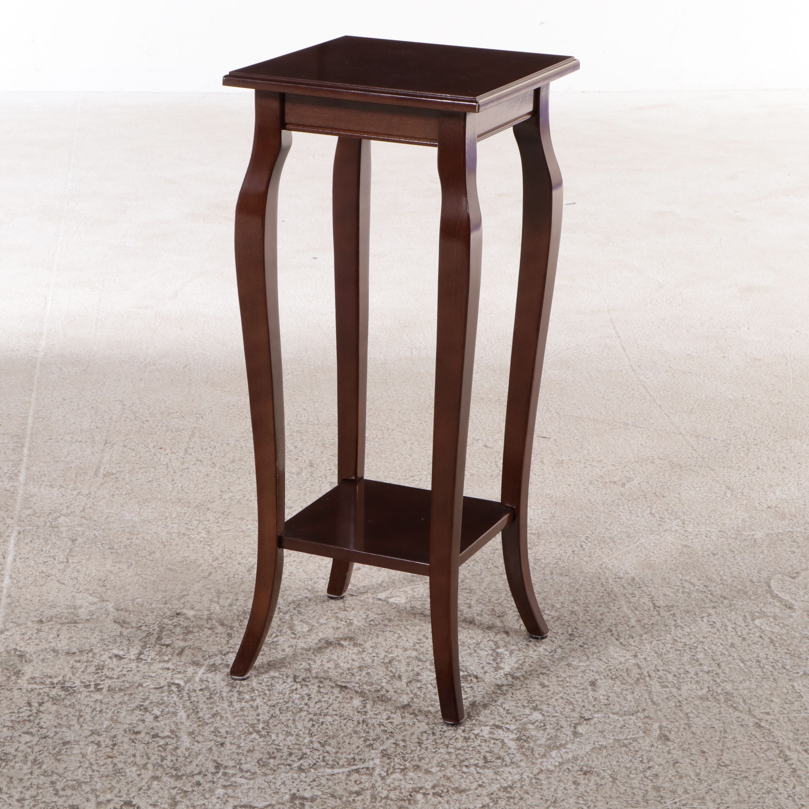 Bombay Company Mahogany Finished Plant Stand, Late 20th to 21st Century