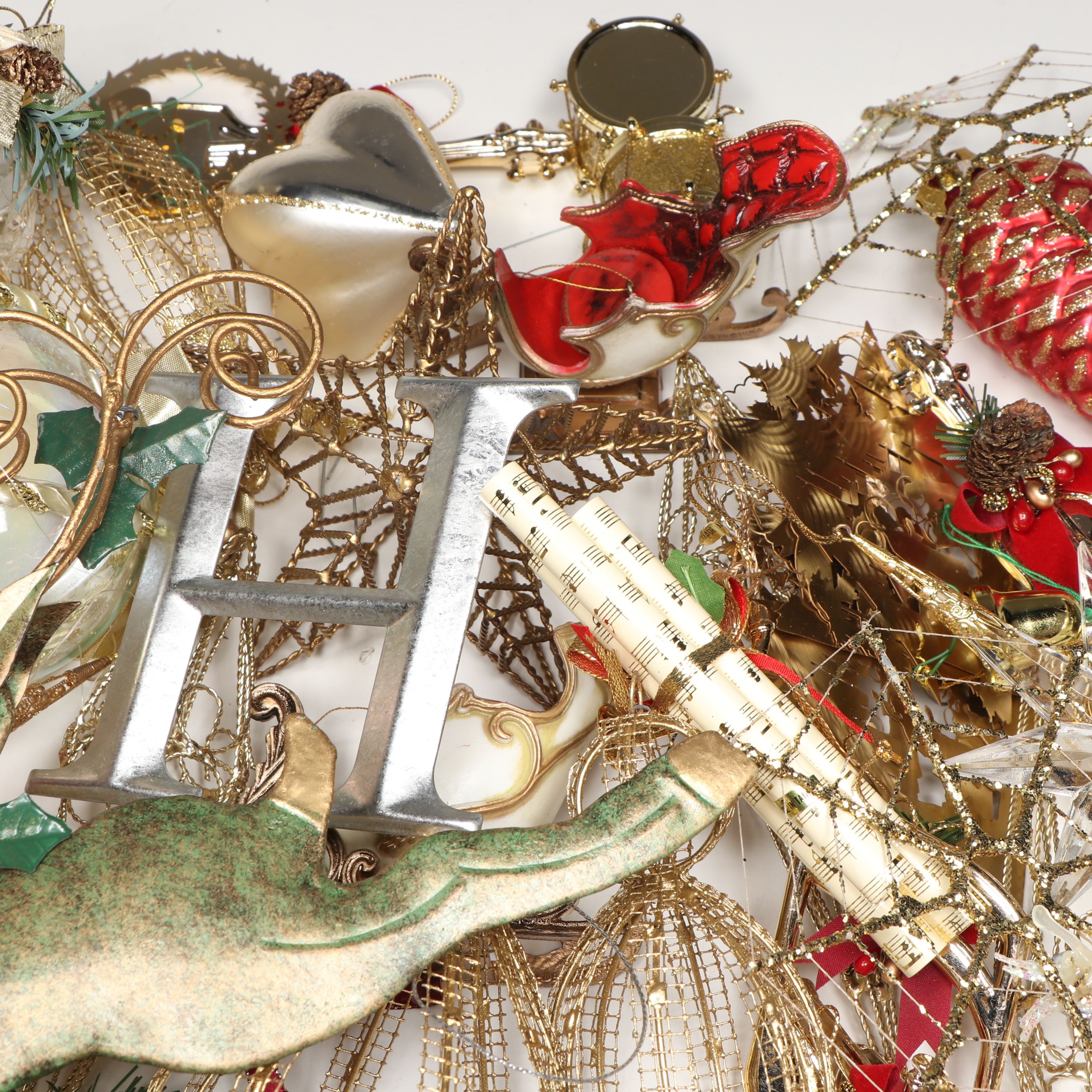 Reindeer Tree Topper with Gold Wire, Glass and Other Christmas Ornaments