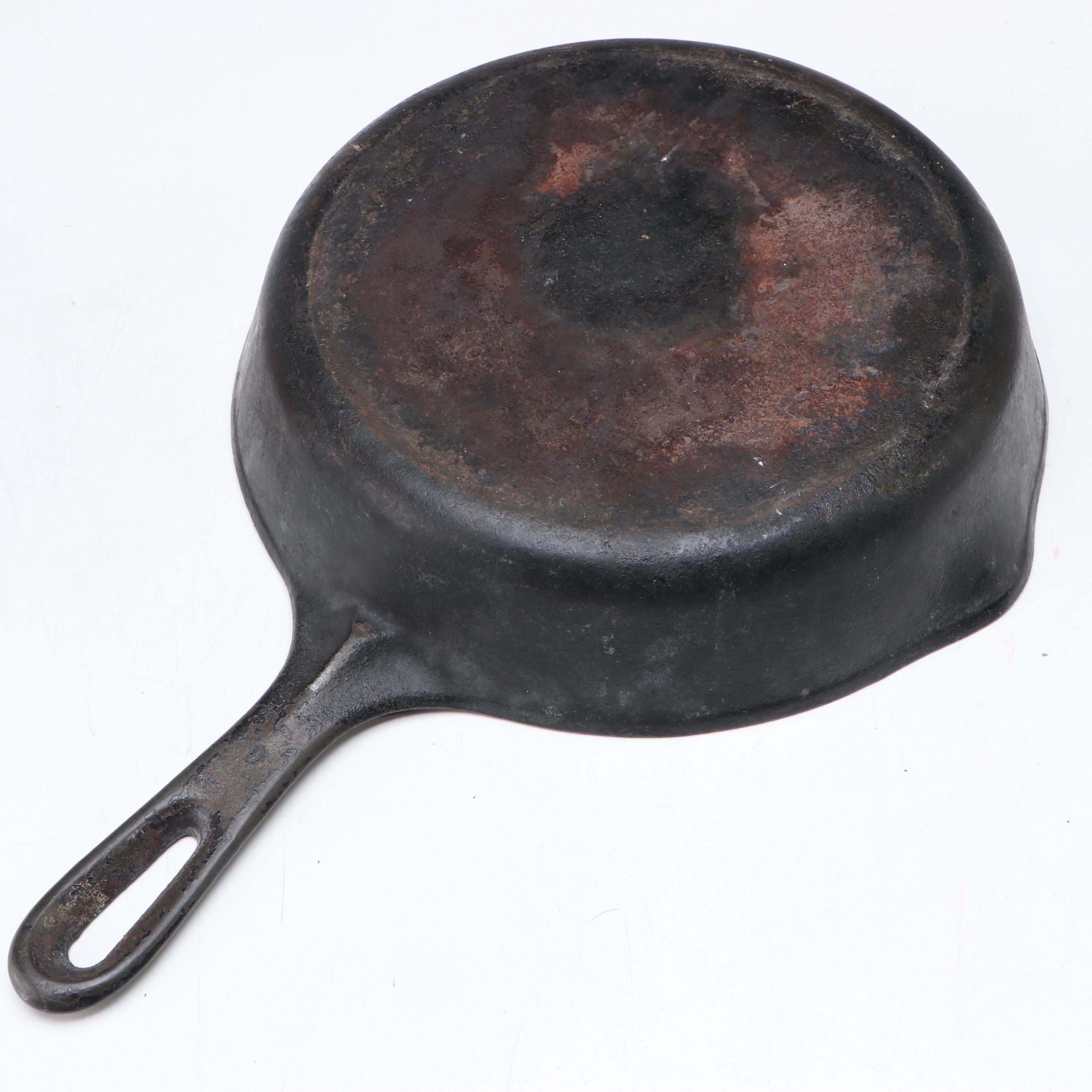 Lodge Cast Iron Skillet Wall Clock with Other Skillet and Balance Scale