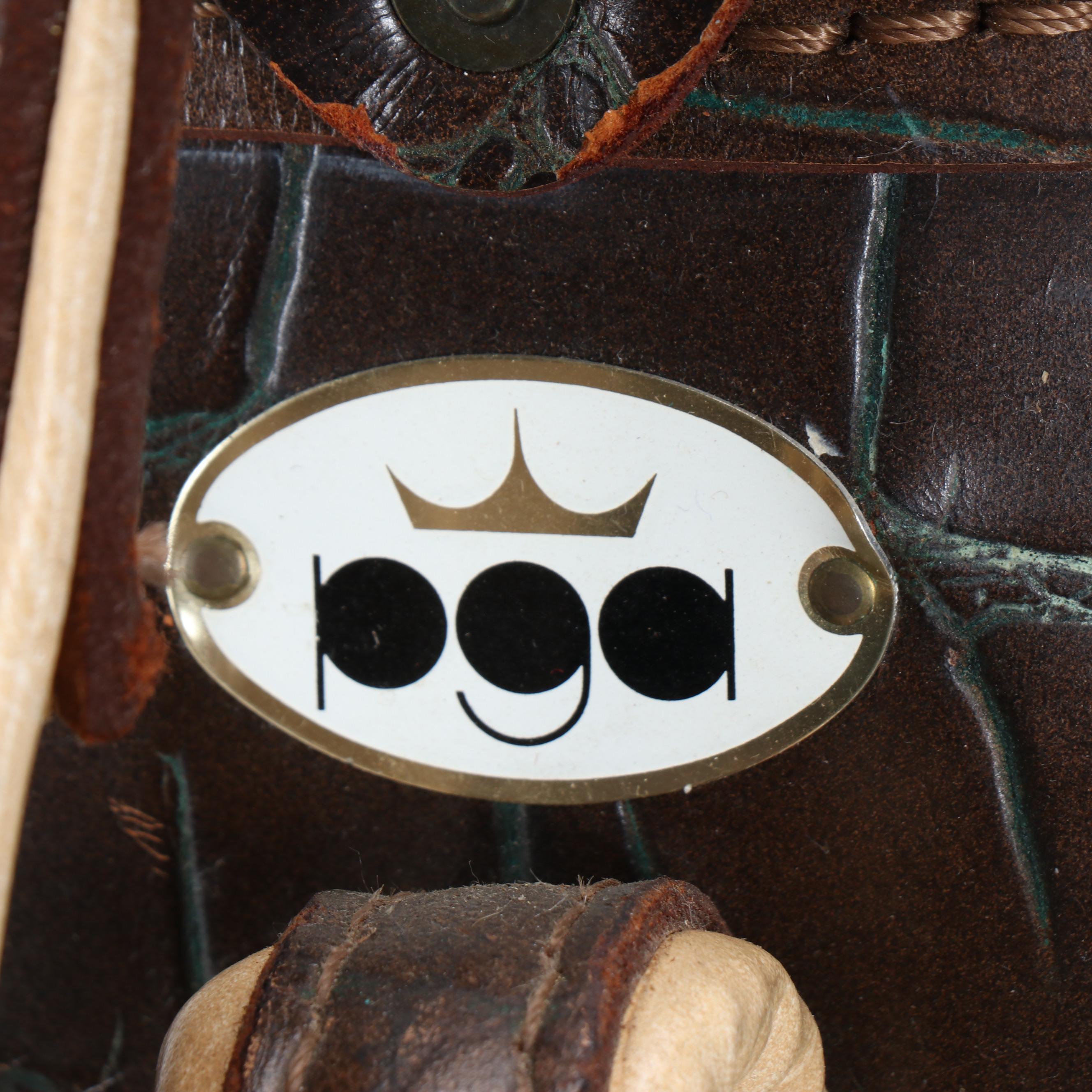 Victor Golf Beige Leather with Faux Croc Skin Golf Bag, and PGA Tag