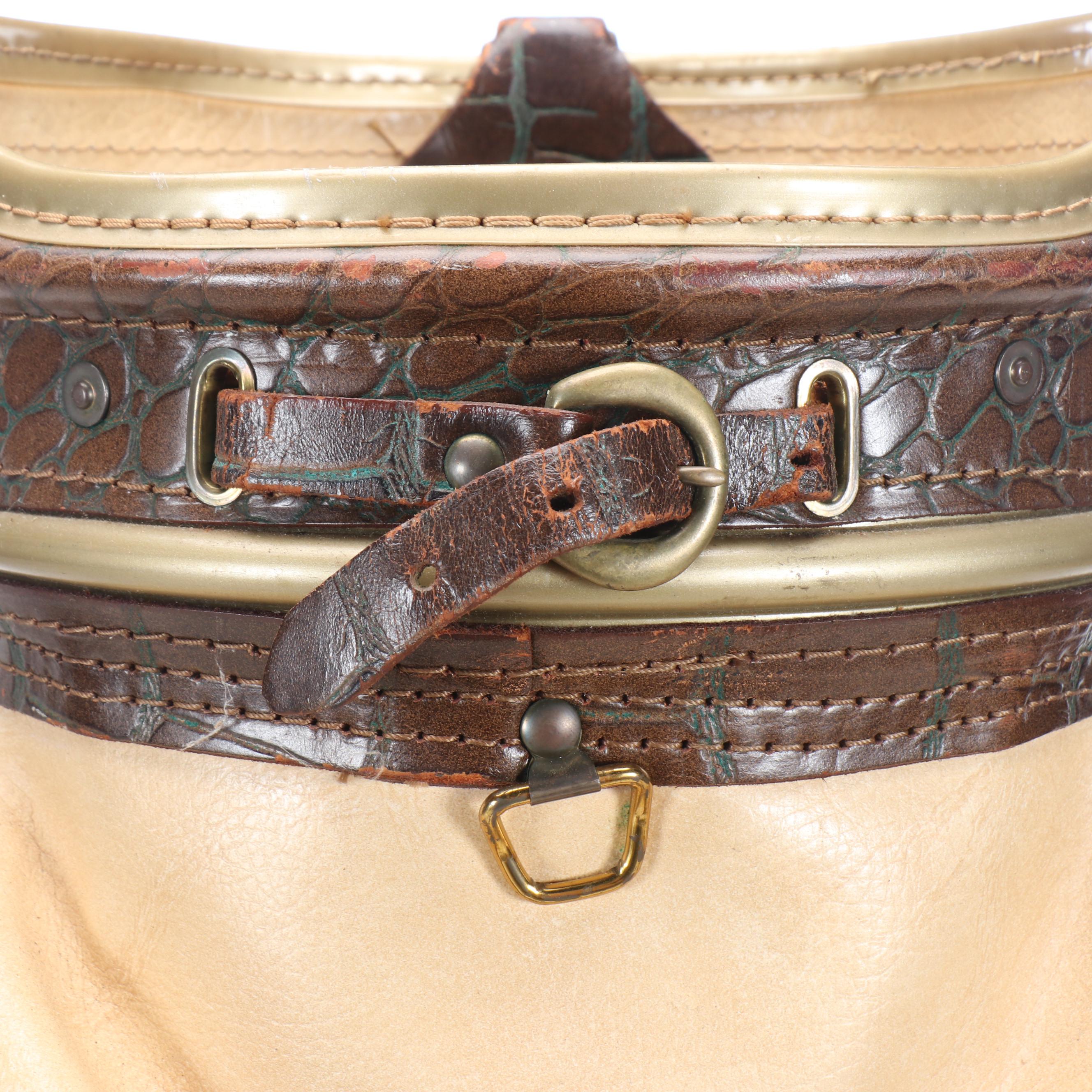 Victor Golf Beige Leather with Faux Croc Skin Golf Bag, and PGA Tag