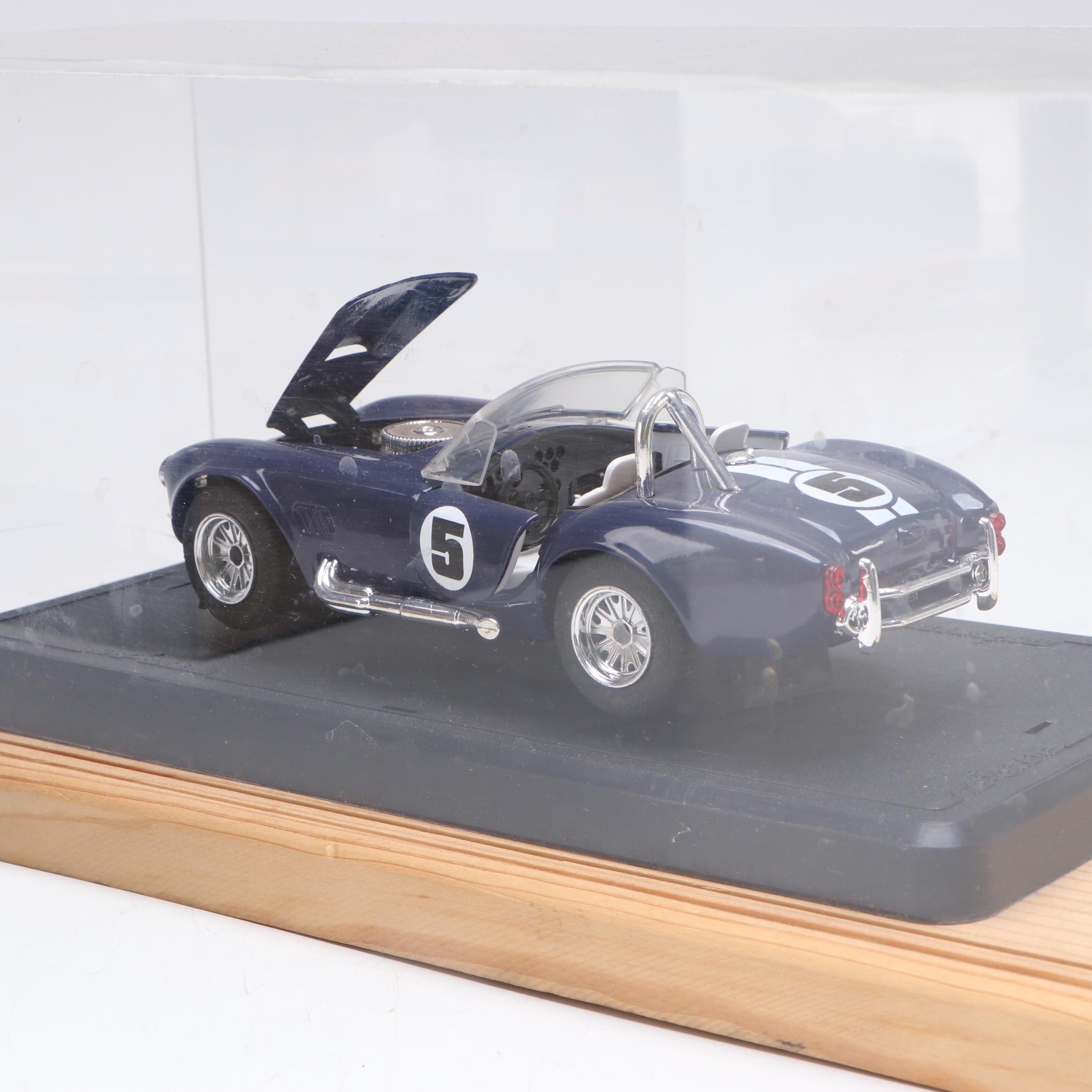 Maisto, Road Tough and Other Diecast Metal Vintage Model Cars