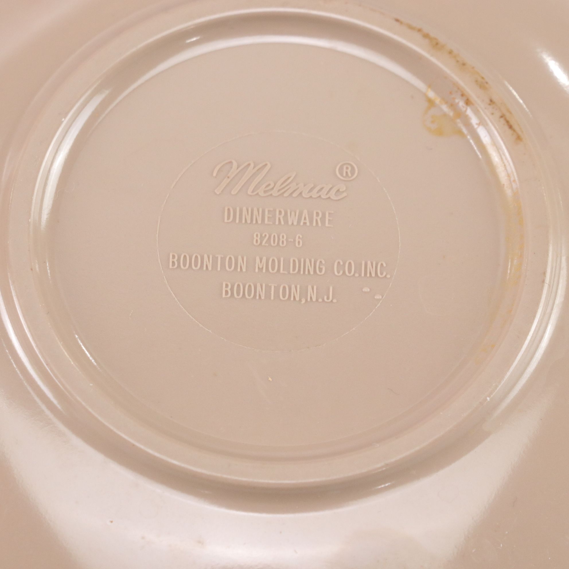 Eight Anchor Hocking "Milano" Glasses, "Homespun" Ceramics, and Melamine Bowls